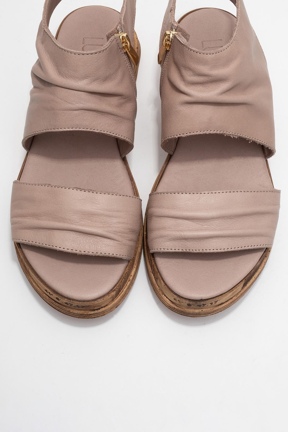 Lunas Stone Leather Side‑Zip Flat Heel Sandal – side view showing leather, red, Vowalisse