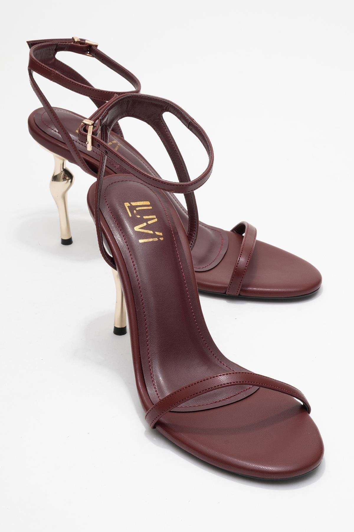 Jasmin - Burgundy Single Strap Heeled Shoe – front three-quarter view showing leather, Vowalisse