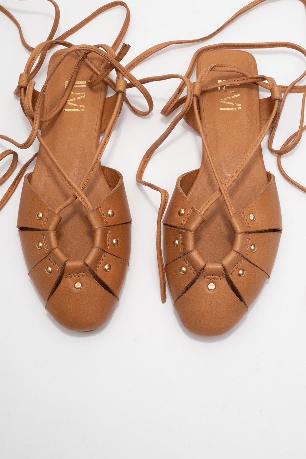 Daria - Cognac Genuine Leather Ankle Lace-Up Sandal – side view showing lace, leather, Vowalisse