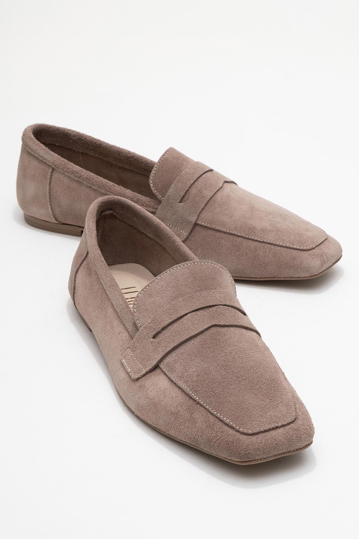 Rubra - Taupe Suede Genuine Leather Loafer – front three-quarter view showing leather, suede, Vowalisse