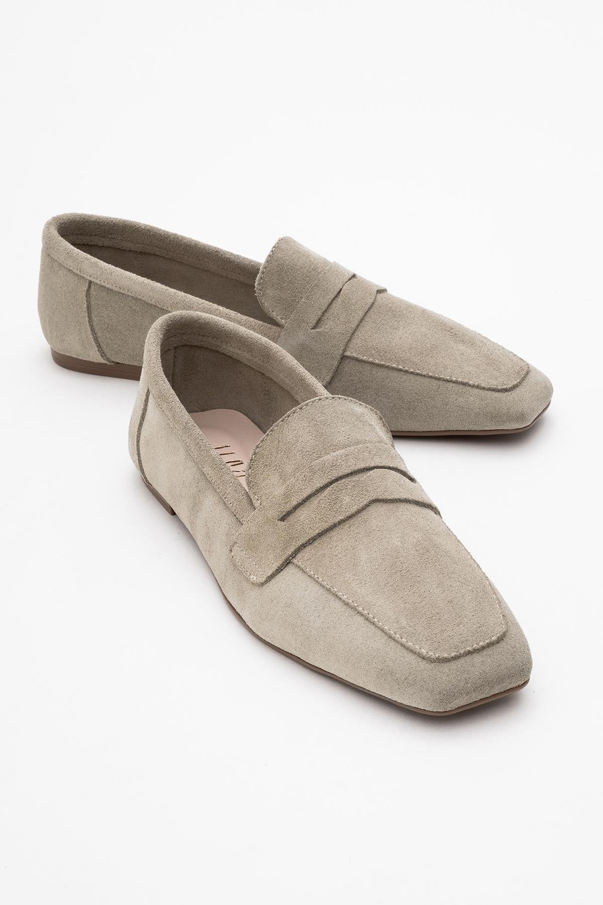 Rubra - Beige Suede Genuine Leather Loafer – front three-quarter view showing leather, suede, Vowalisse