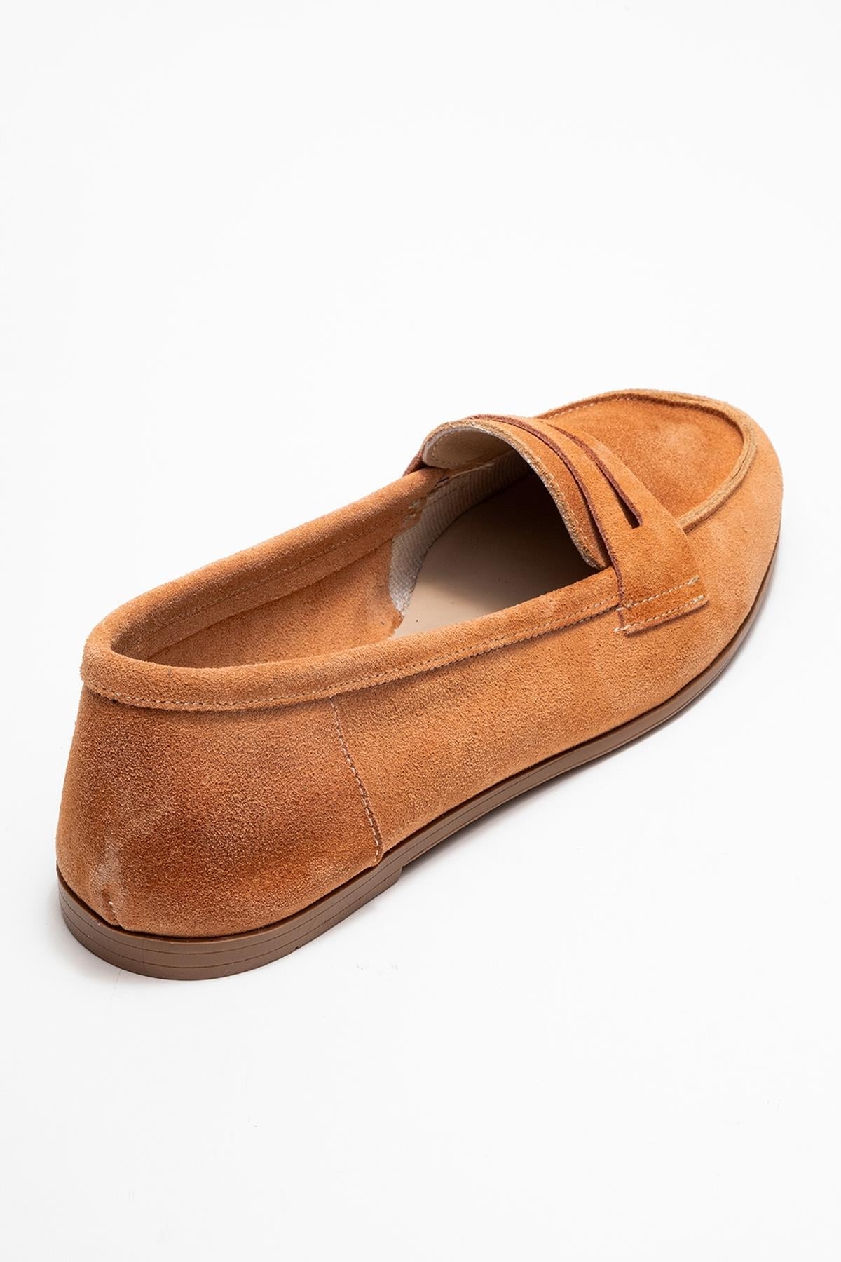F02 - Honey Suede Genuine Leather Loafer – back view showing leather, suede, Vowalisse