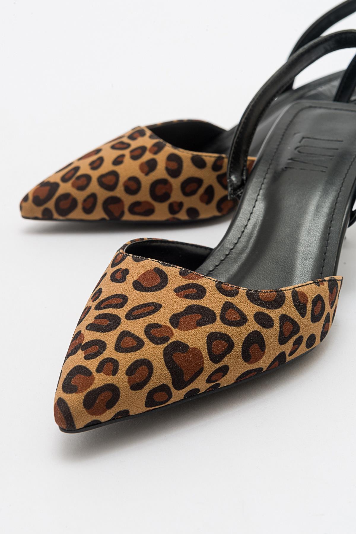 Over - Black/Yellow Patterned Pointed Toe Low Heel Shoe – top view showing leather, black, Vowalisse