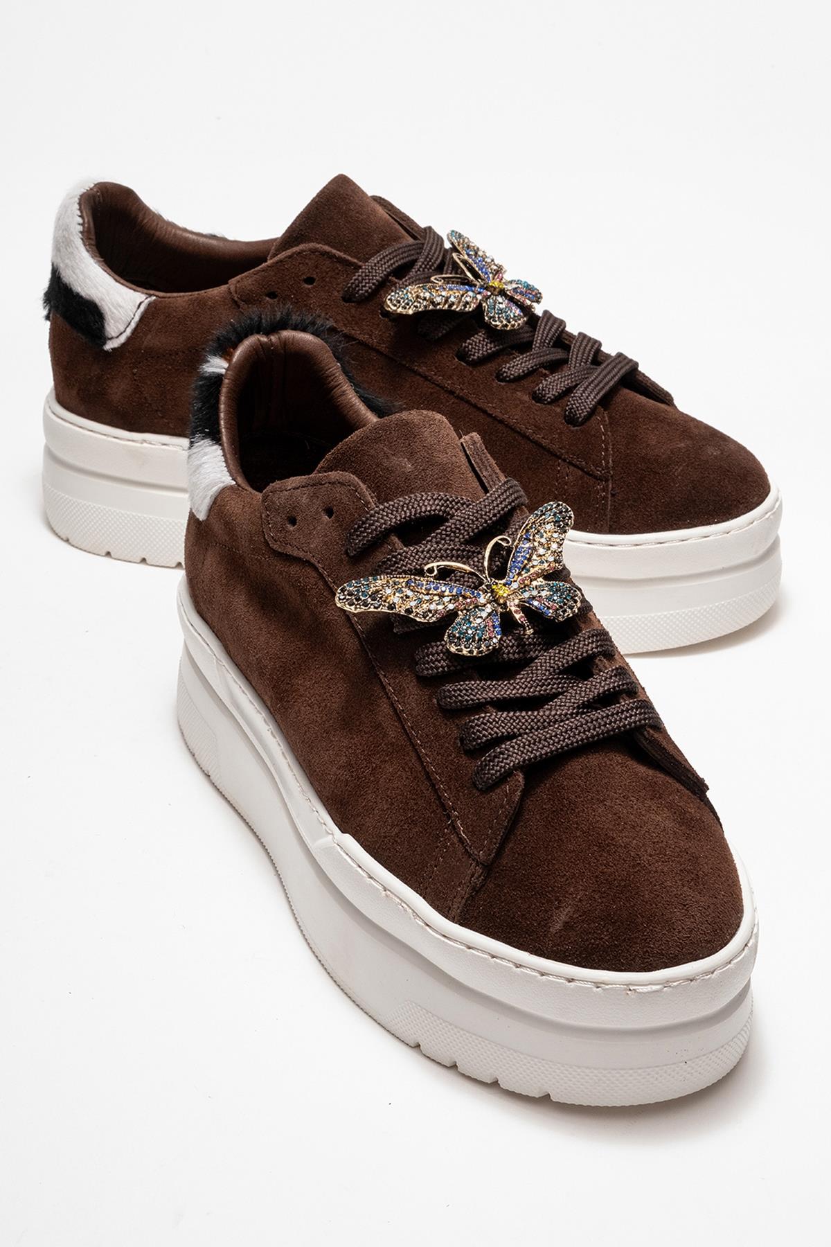 Anda - Brown Genuine Leather Buckled Casual Sneaker – front three-quarter view showing leather, Vowalisse