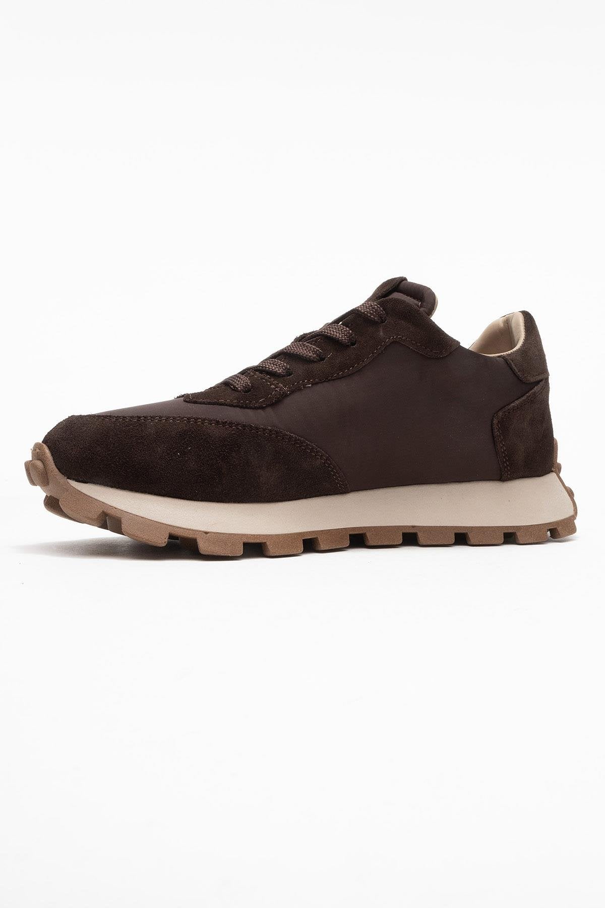 Amanda - Brown Genuine Leather Sneaker – heel view showing leather, Vowalisse