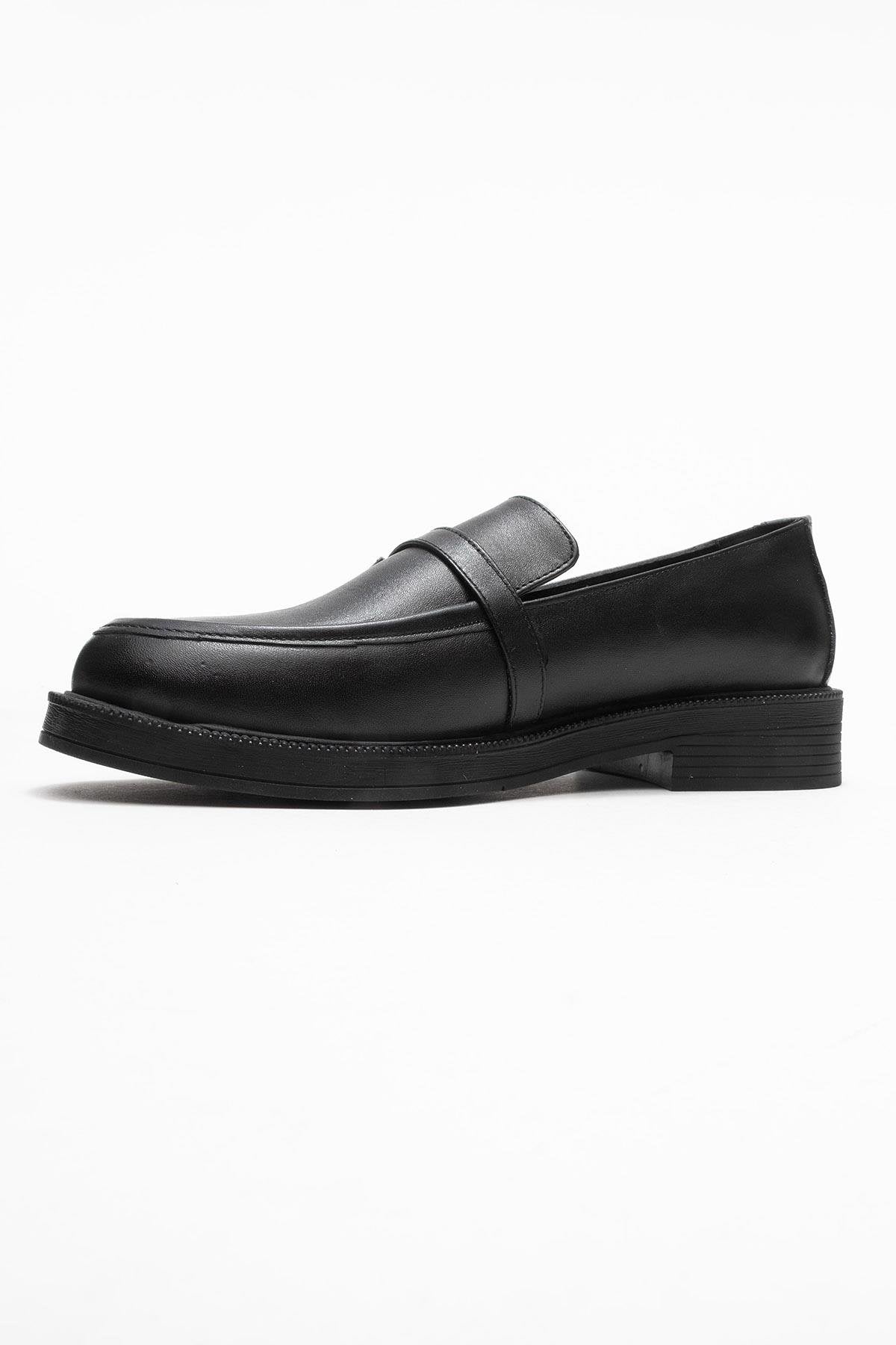 Galea - Black Genuine Leather Buckle Loafer – heel view showing leather, black, Vowalisse