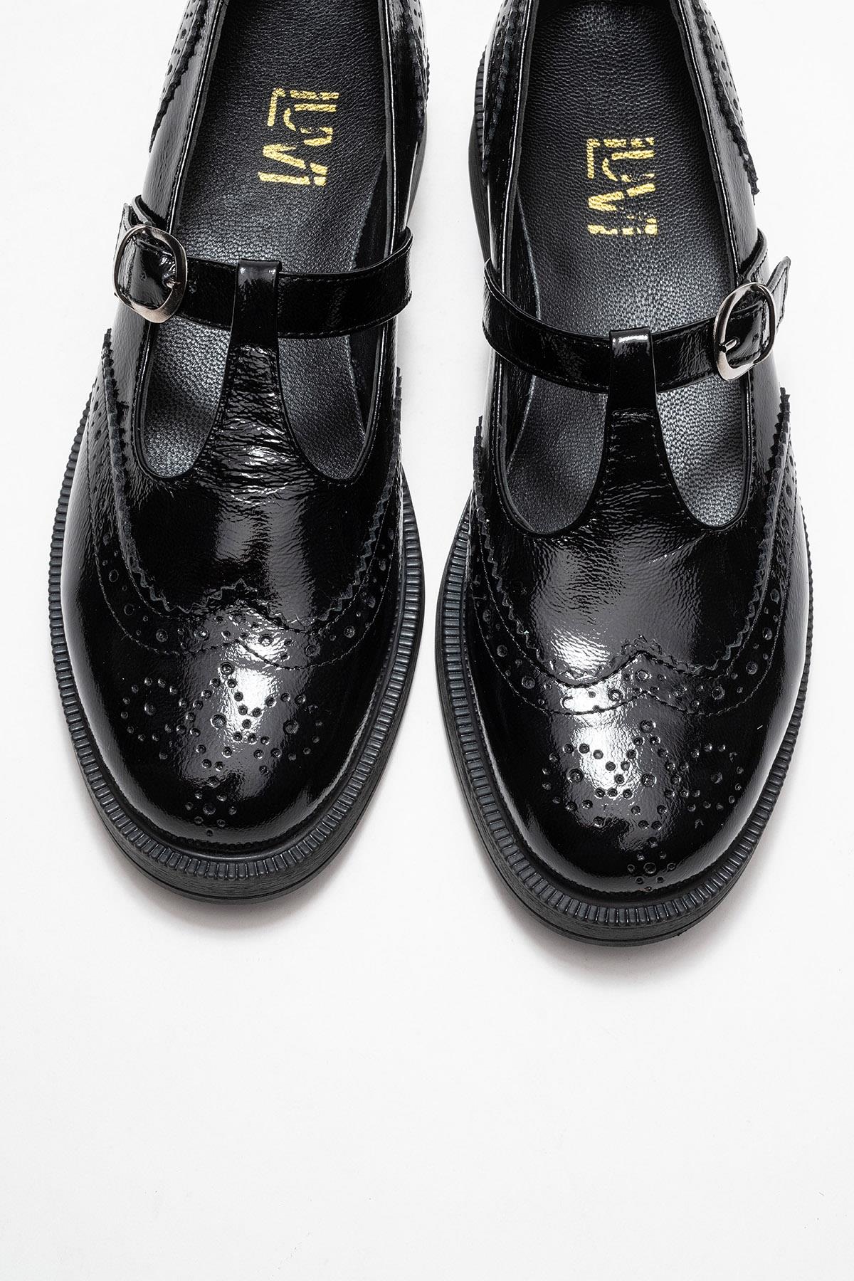 Janney - Black Patent Genuine Leather Banded Loafer – side view showing leather, black, red, Vowalisse