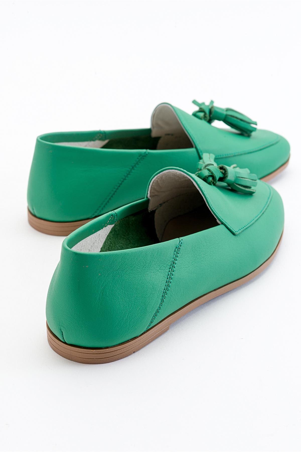 F04 - Forest Green Genuine Leather Tassel Loafer – heel view showing leather, green, Vowalisse