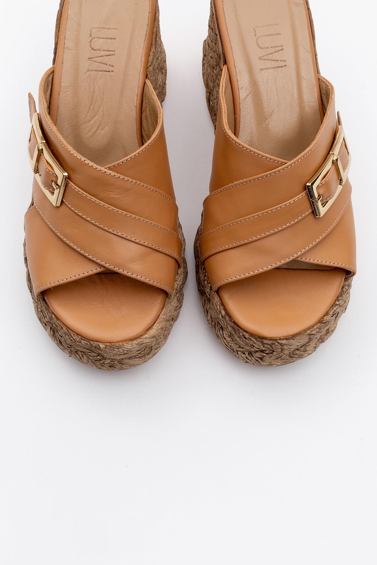 Palmas - Cognac Brown Leather Platform Sandal – side view showing leather, Vowalisse