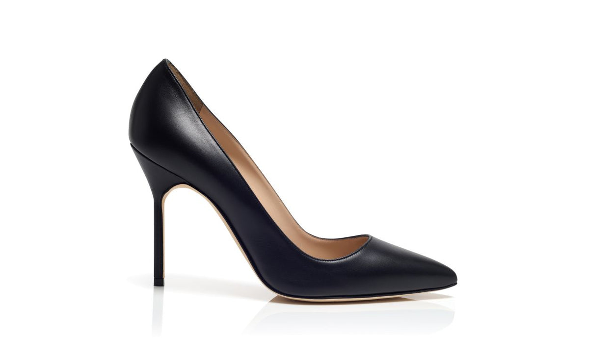 Estelle Flame Black Pointed Toe Pumps – side profile showing black pointed toe, nappa leather, Vowalisse