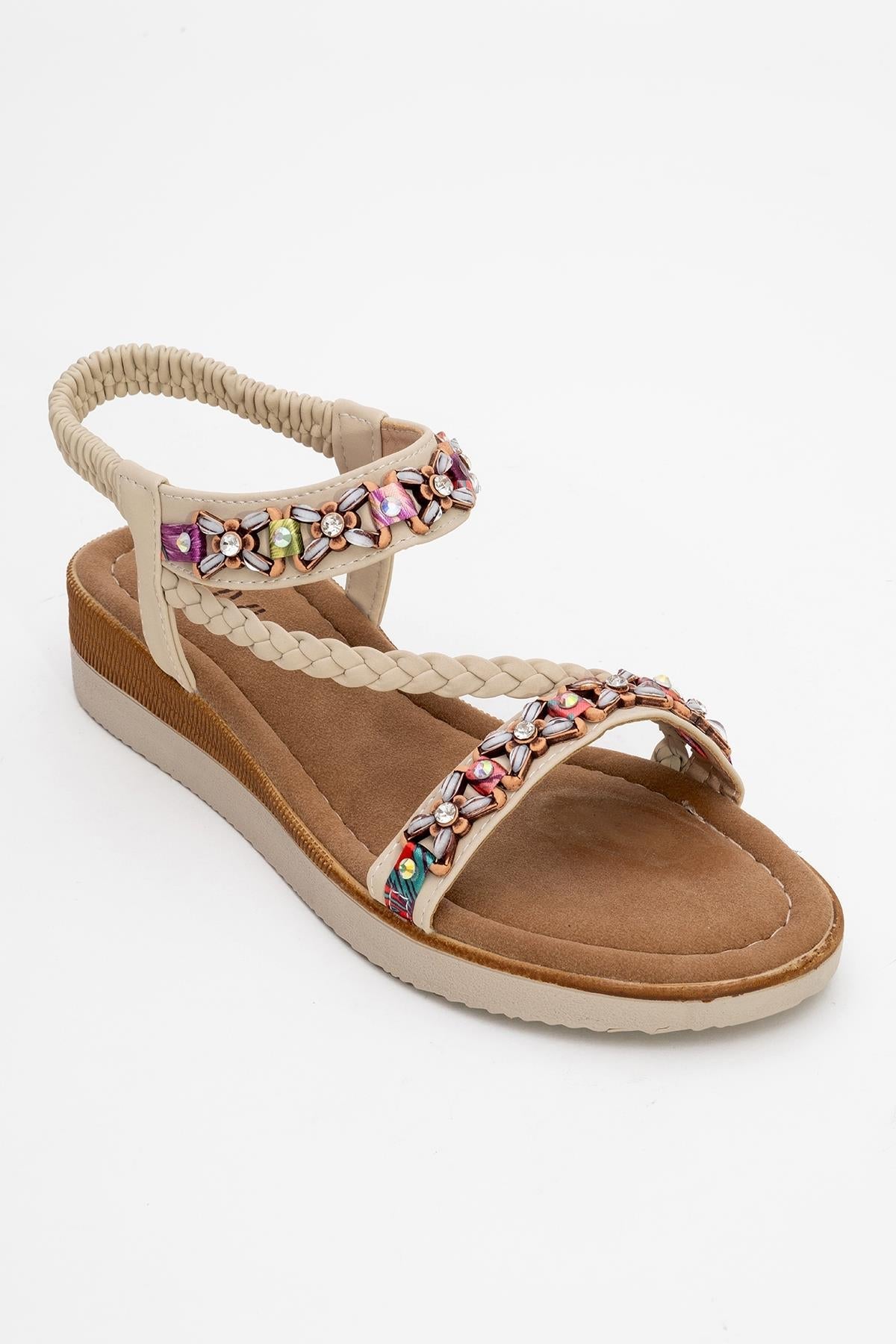 YUAN Beige Braided Strap Sandal – detail view showing leather, Vowalisse