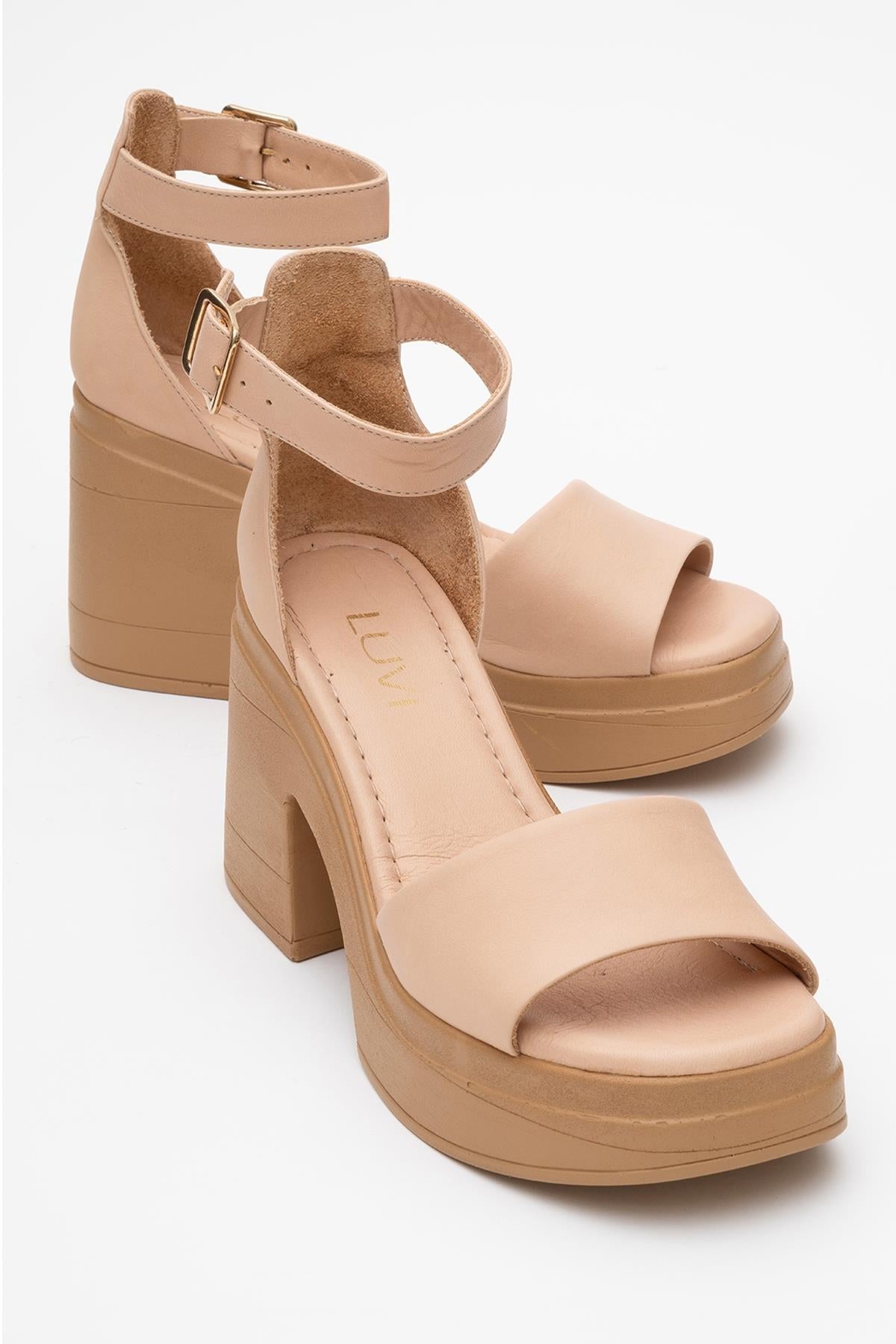 MARGOT - Cream Beige Leather Platform Sandal – front three-quarter view showing leather, Vowalisse