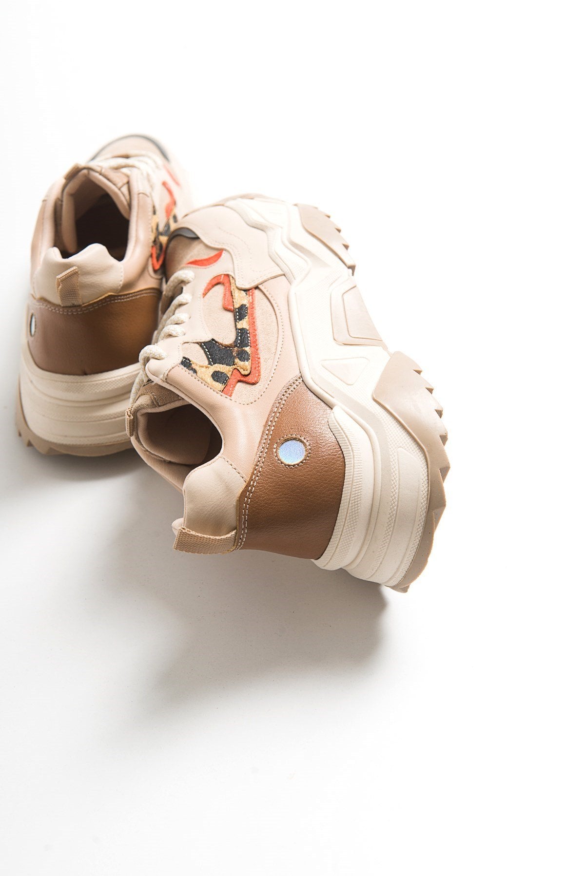 Europa - Beige Patterned Sneaker – back view showing leather, Vowalisse