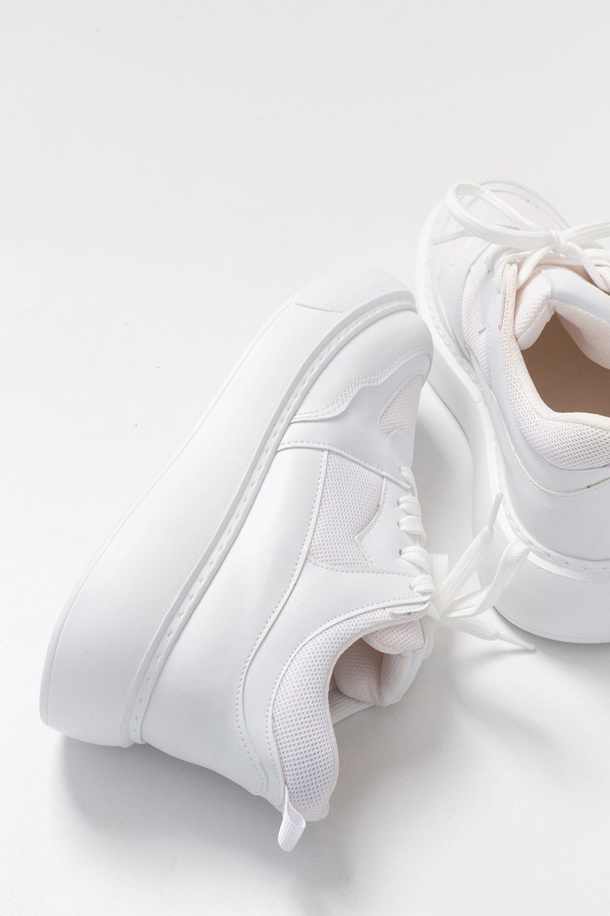 Pure - White Mesh Sneaker – back view showing leather, mesh, white, Vowalisse