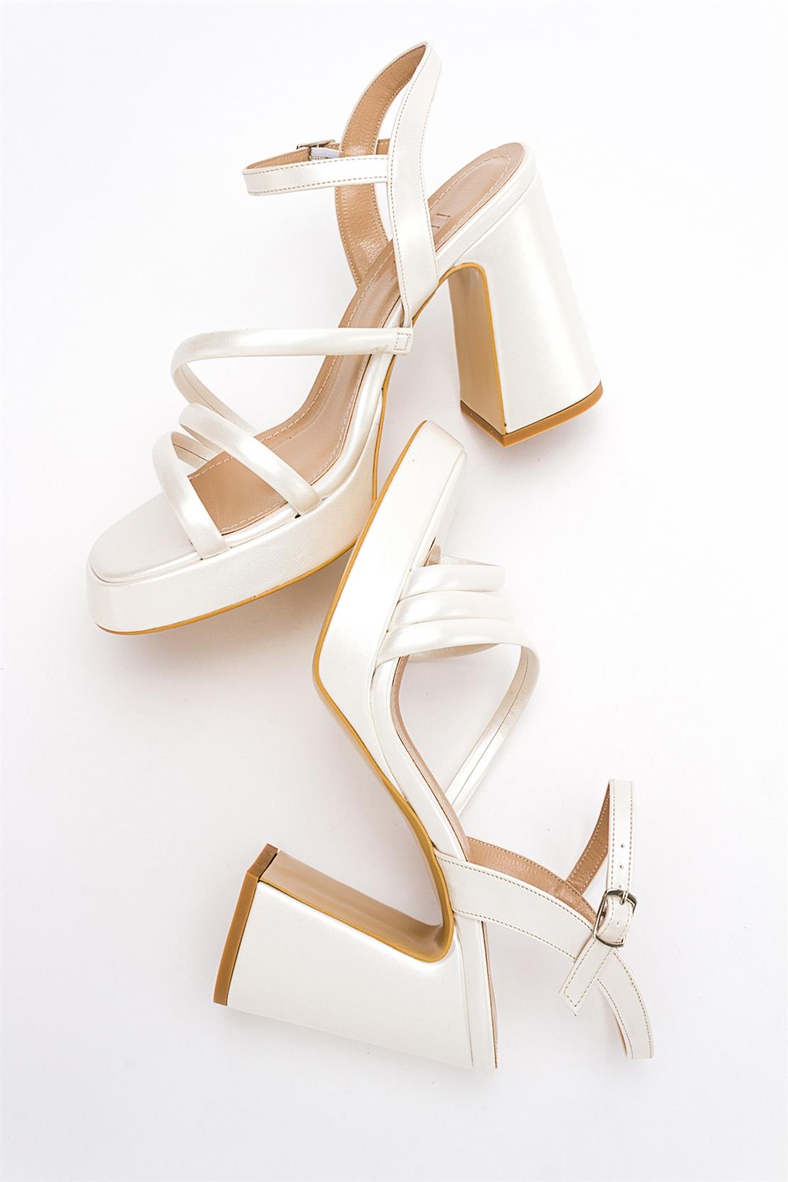 Heas Ivory Platform Sandal – heel view showing leather, ivory, Vowalisse