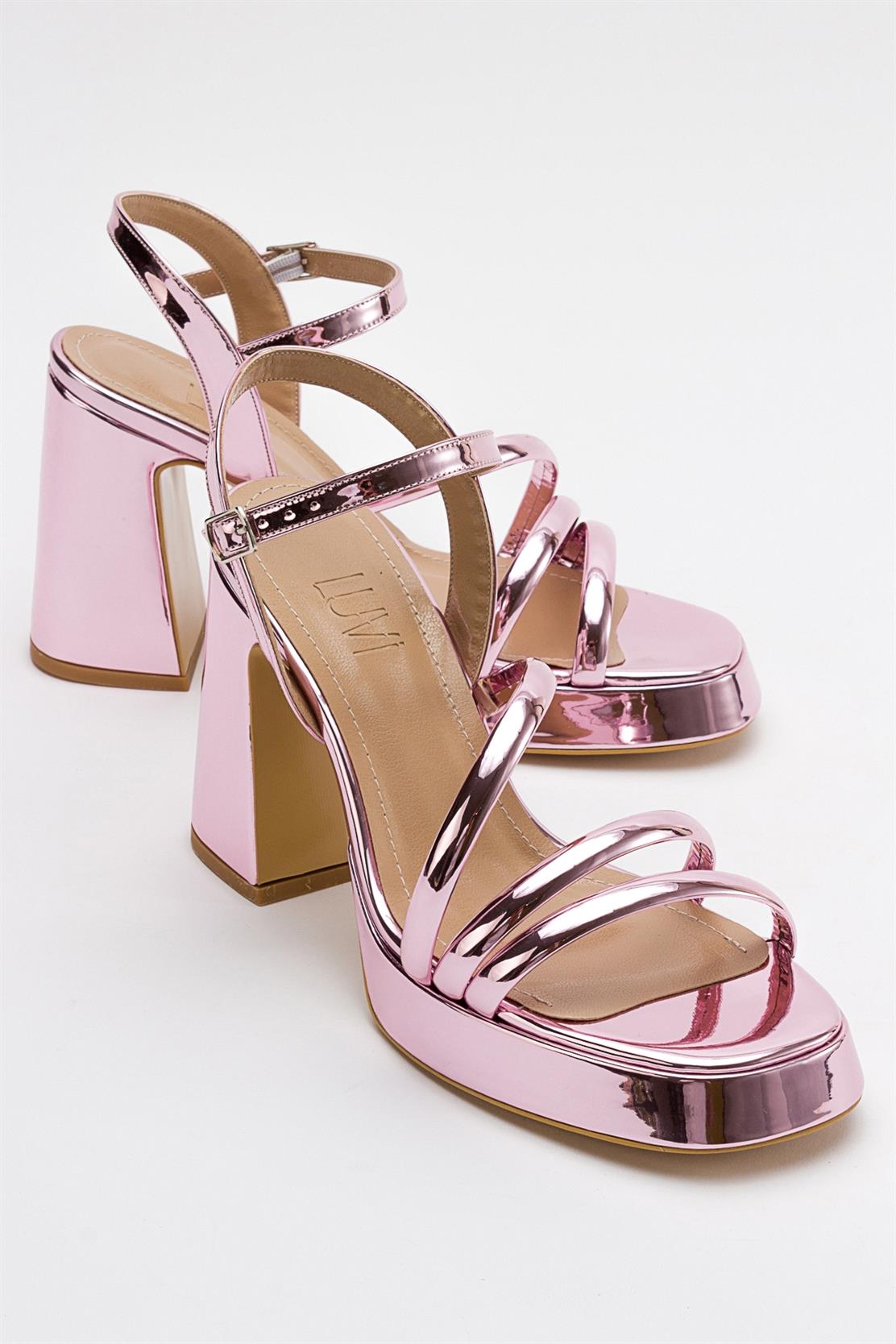 Heas Pink Platform Sandal – front three-quarter view showing leather, pink, Vowalisse