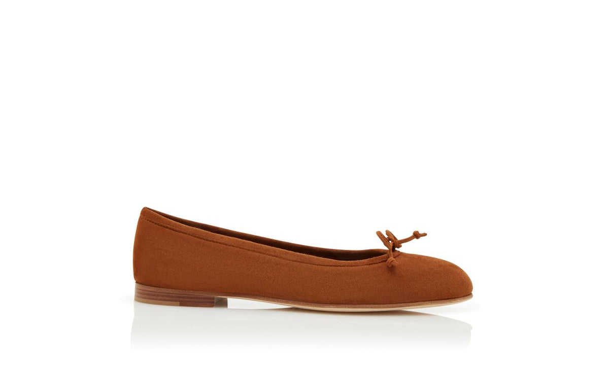 Evangeline Flame Brown Bow Detail Pumps – side profile showing brown bow detail, round toe, suede, Vowalisse