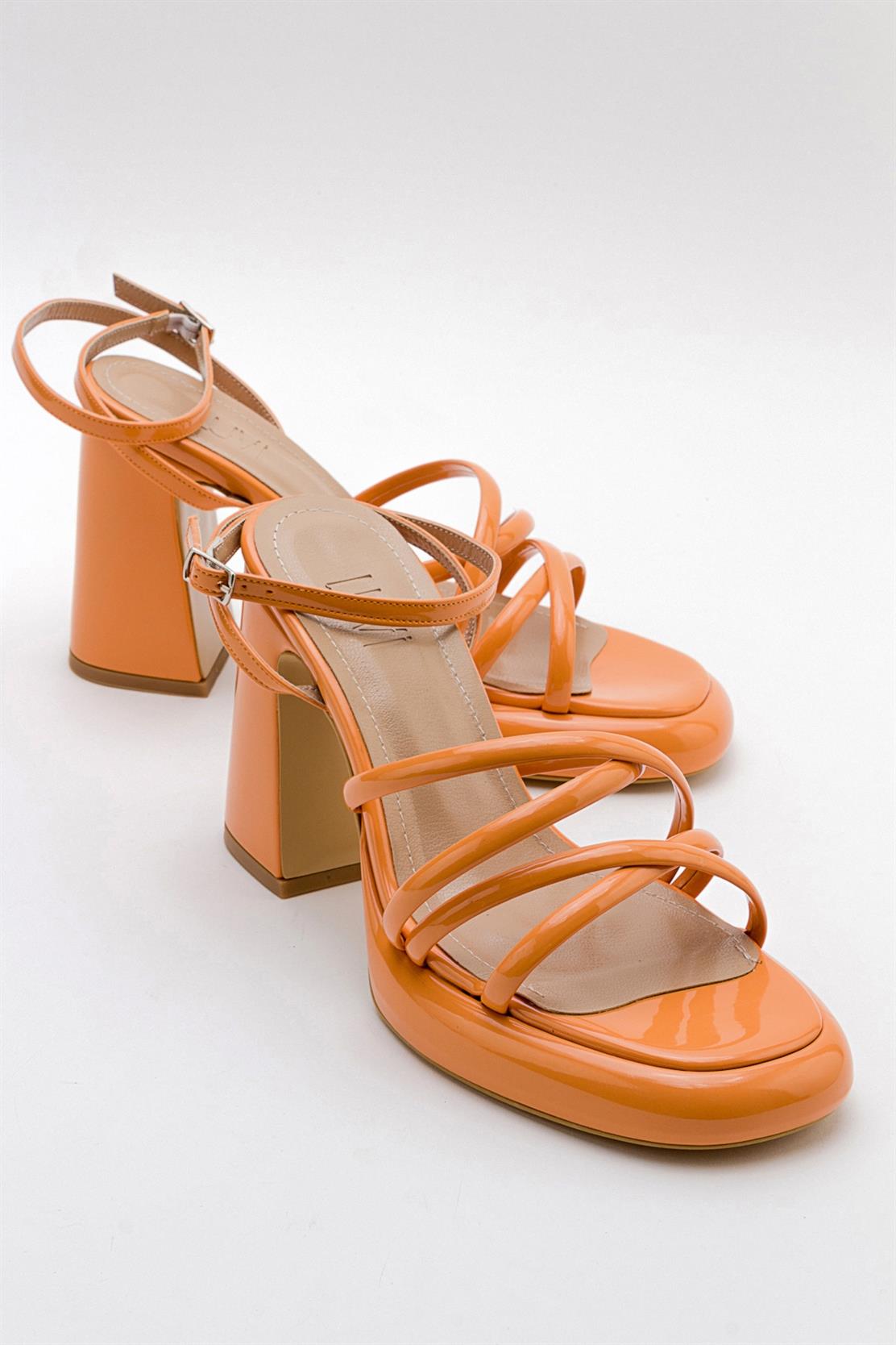 Oppe - Orange Patent Platform High-Heel Shoe – side view showing leather, Vowalisse