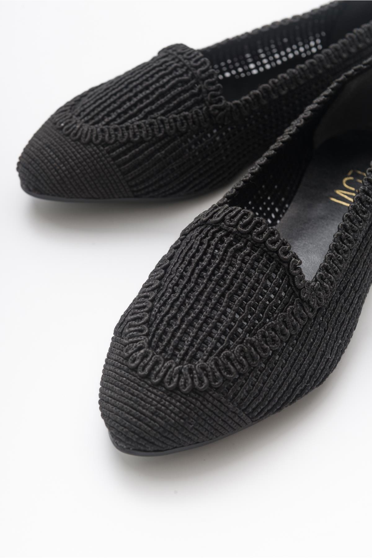 Mira Black Knit Ballet Flat – side view showing leather, black, Vowalisse