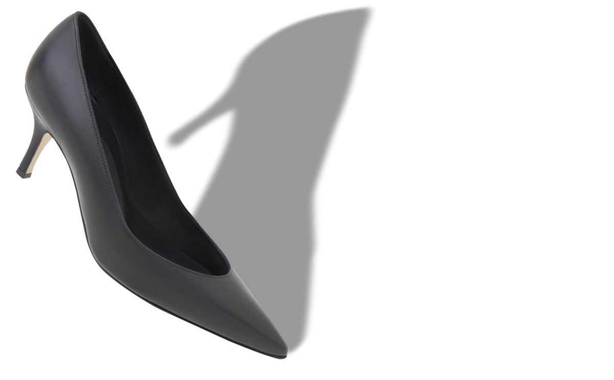 Ophelia Grace Black Pointed Toe Pumps – front three-quarter view showing black pointed toe, nappa leather, Vowalisse
