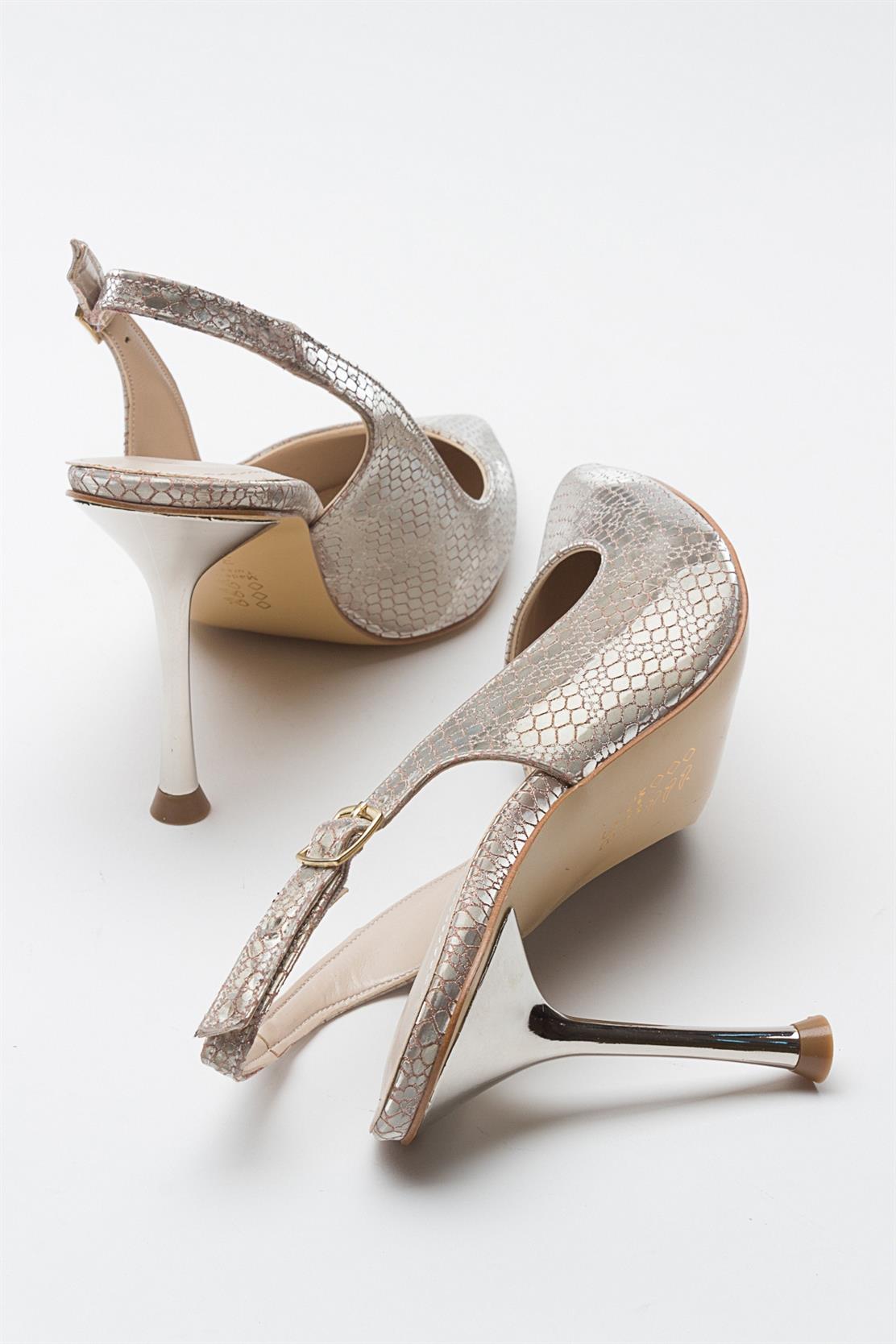 Orfo - Gold Patterned High Heel Shoe – detail view showing leather, gold, Vowalisse