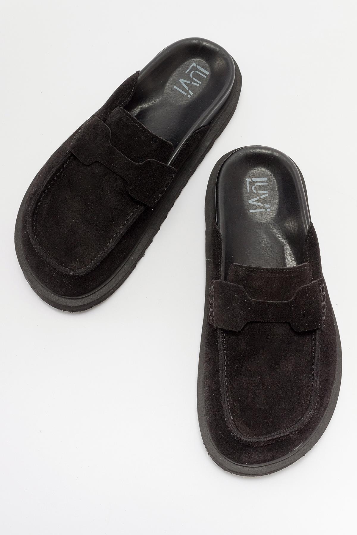 Laven - Black Suede Leather Clogs – side view showing leather, suede, black, Vowalisse