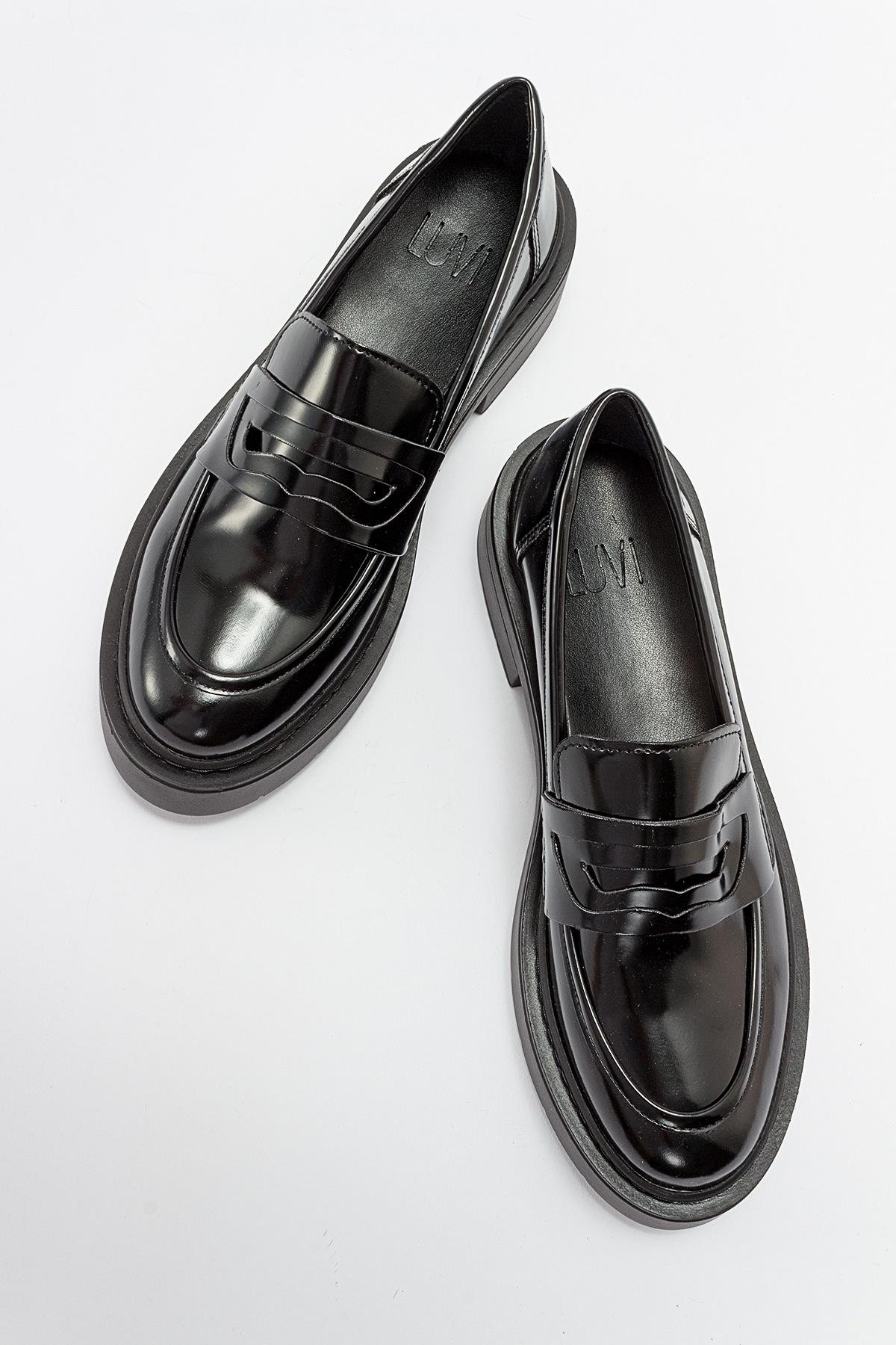 Josie - Black Patent Platform Loafers – heel view showing leather, suede, black, Vowalisse