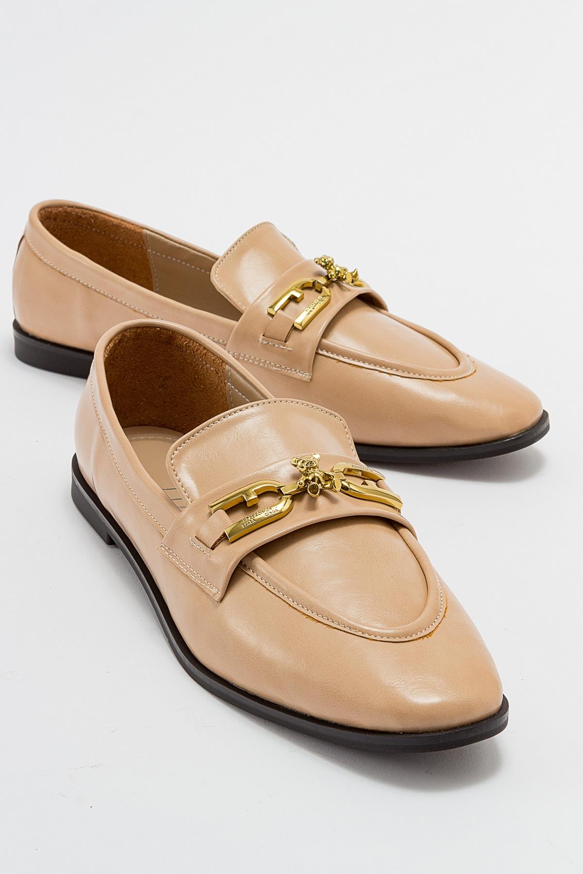 Lour - Beige Loafer – front three-quarter view showing leather, Vowalisse