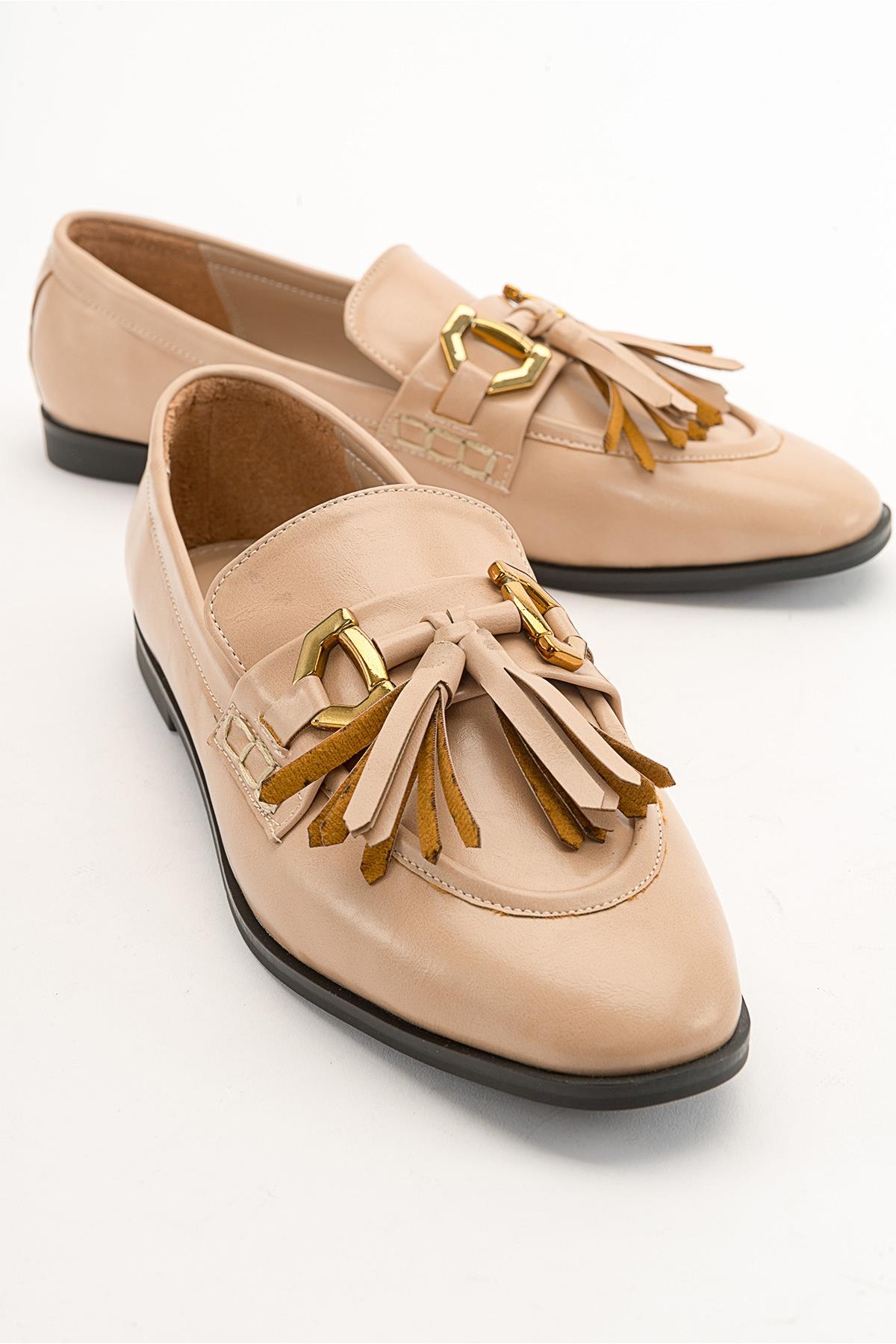 Cox - Beige Loafer – front three-quarter view showing leather, Vowalisse