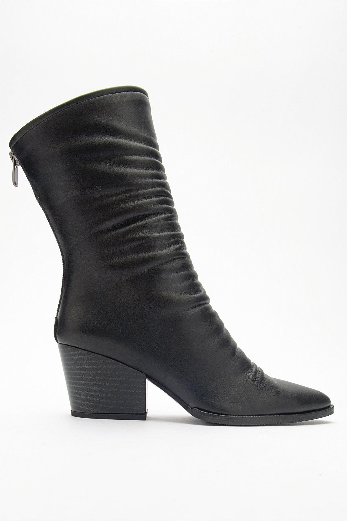 Laval - Black Boot – top view showing leather, black, Vowalisse