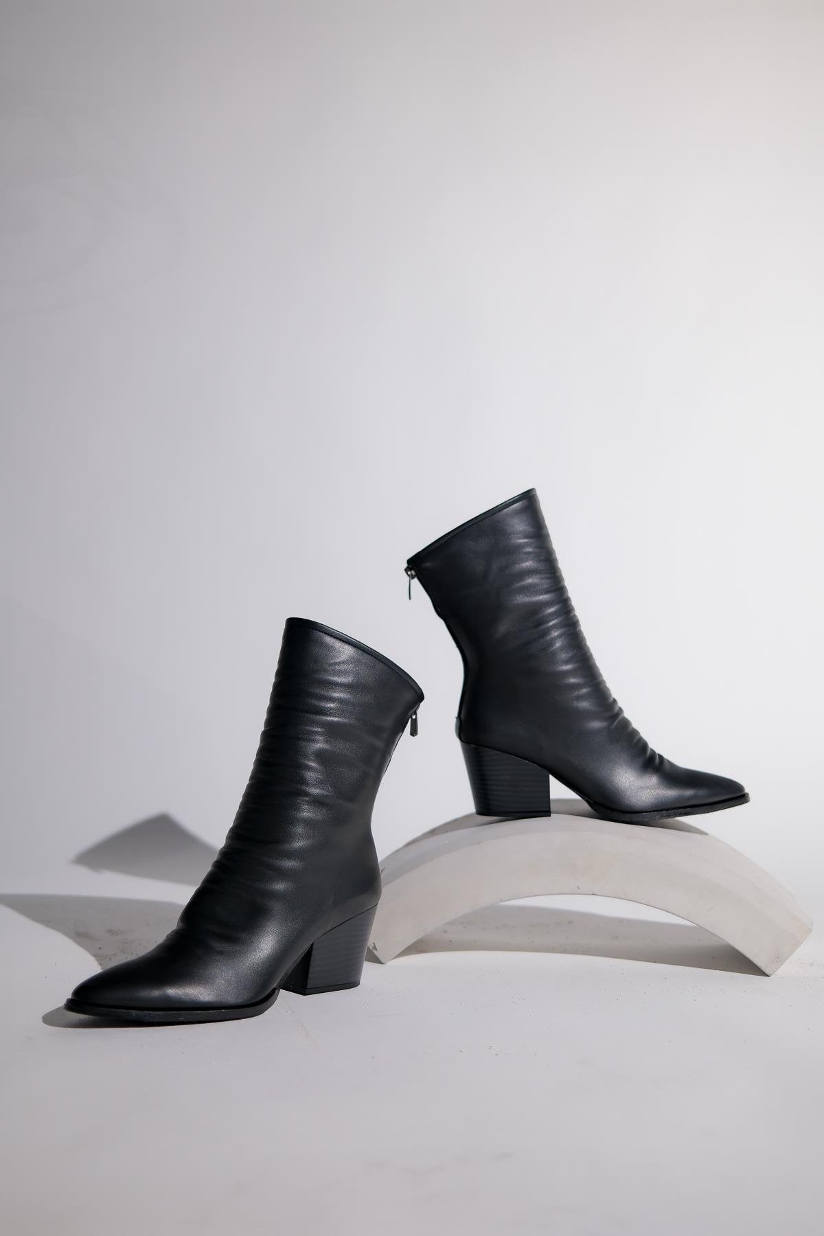 Laval - Black Boot – sole view showing leather, black, Vowalisse