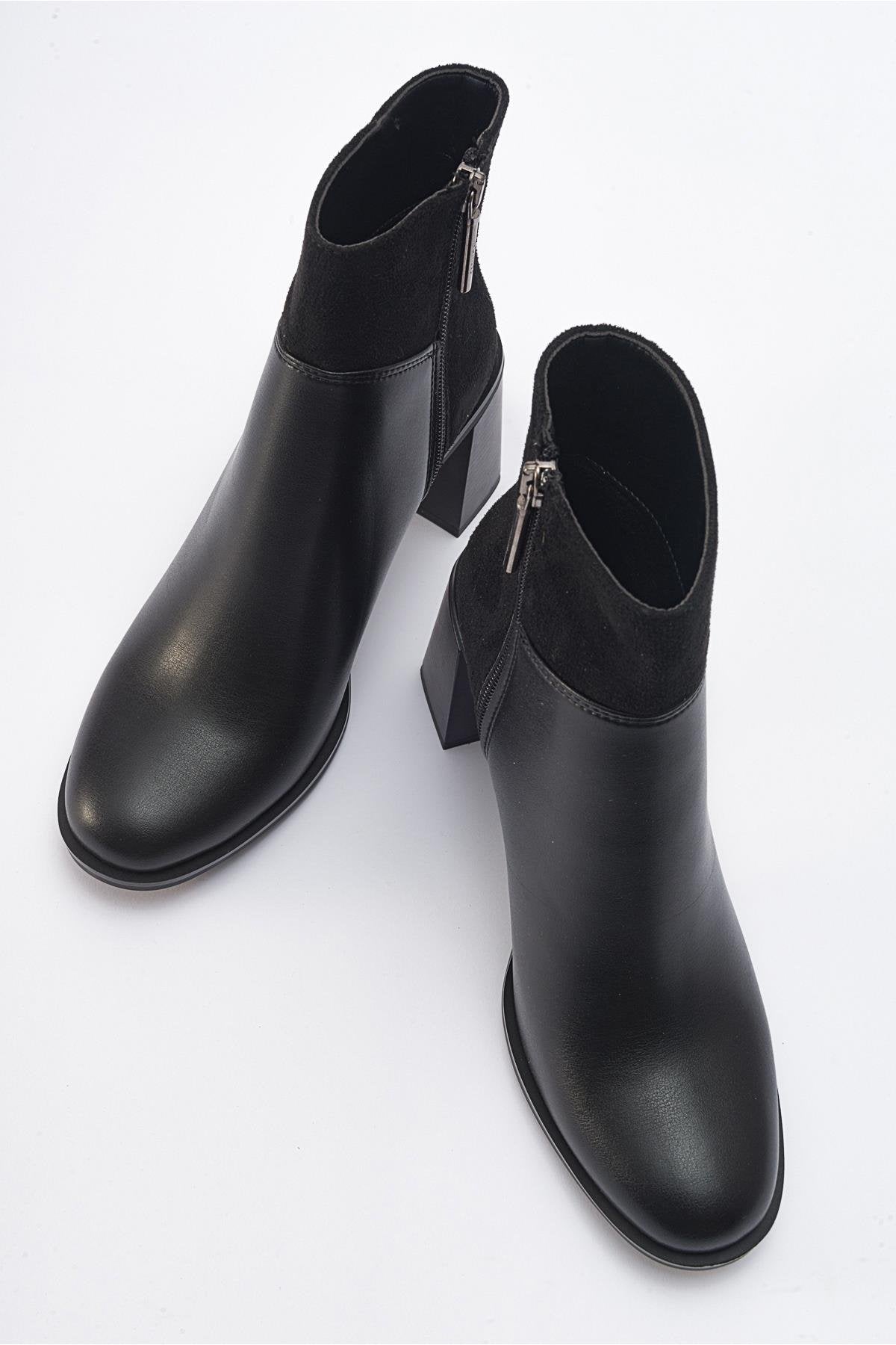Ropa - Black Heeled Boot – detail view showing leather, black, Vowalisse