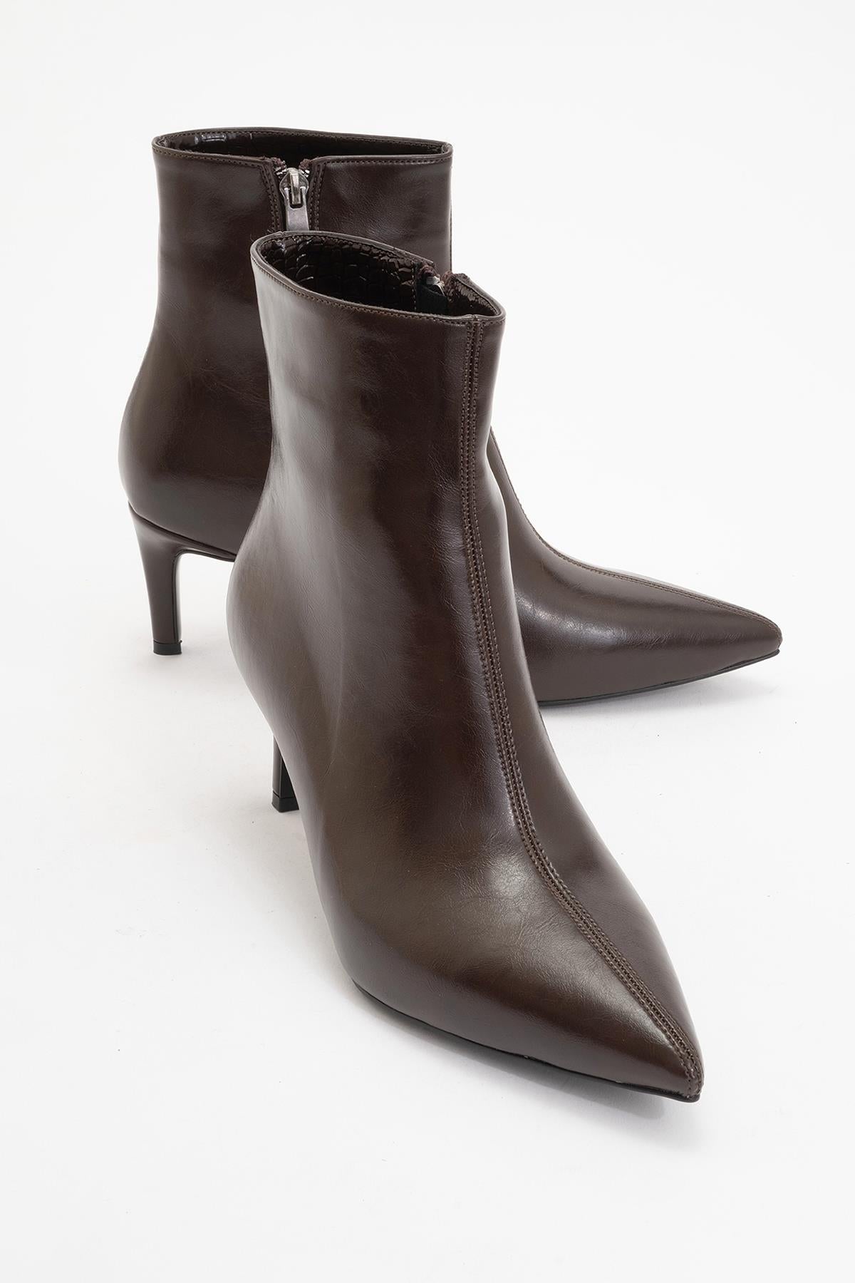 Noya - Brown Pointed Toe Stiletto Heel Boot – front three-quarter view showing leather, Vowalisse