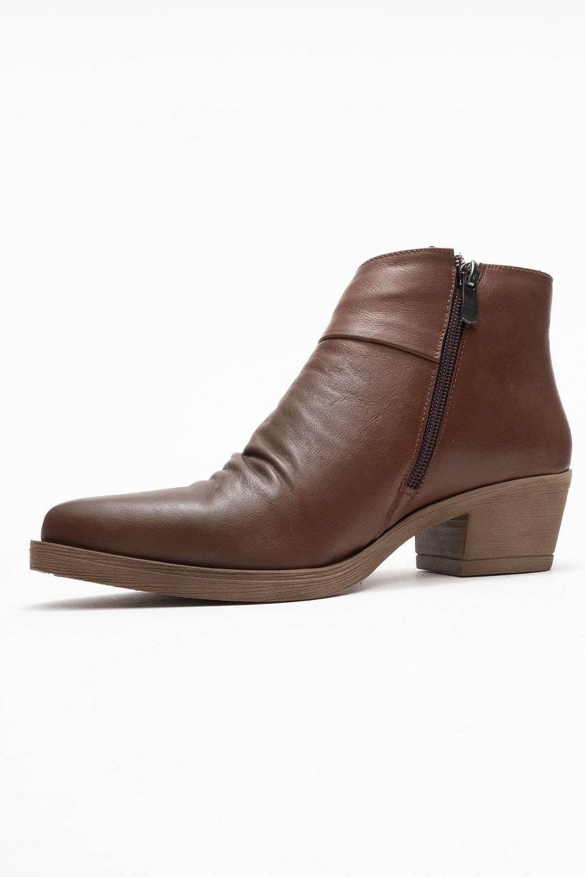 Rule - Brown Genuine Leather Block Heel Ankle Boot – heel view showing leather, Vowalisse
