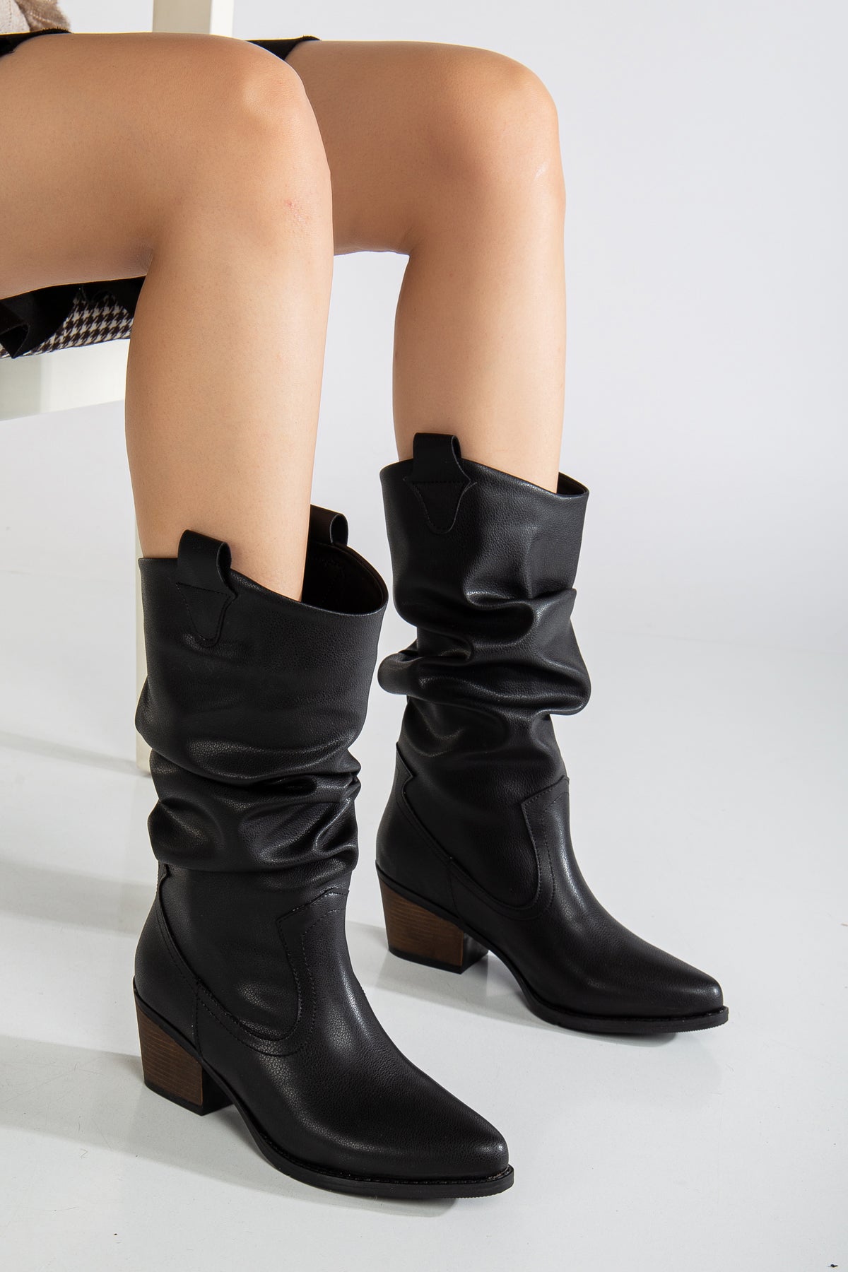 Bonnie - Black Slouch Western Boots – back view showing black, red, Vowalisse