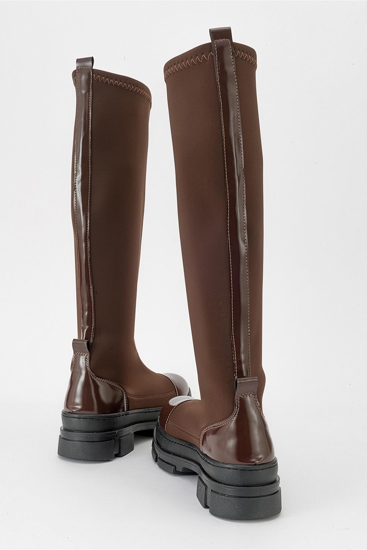 Bella Brown Scuba Boot – heel view showing leather, Vowalisse