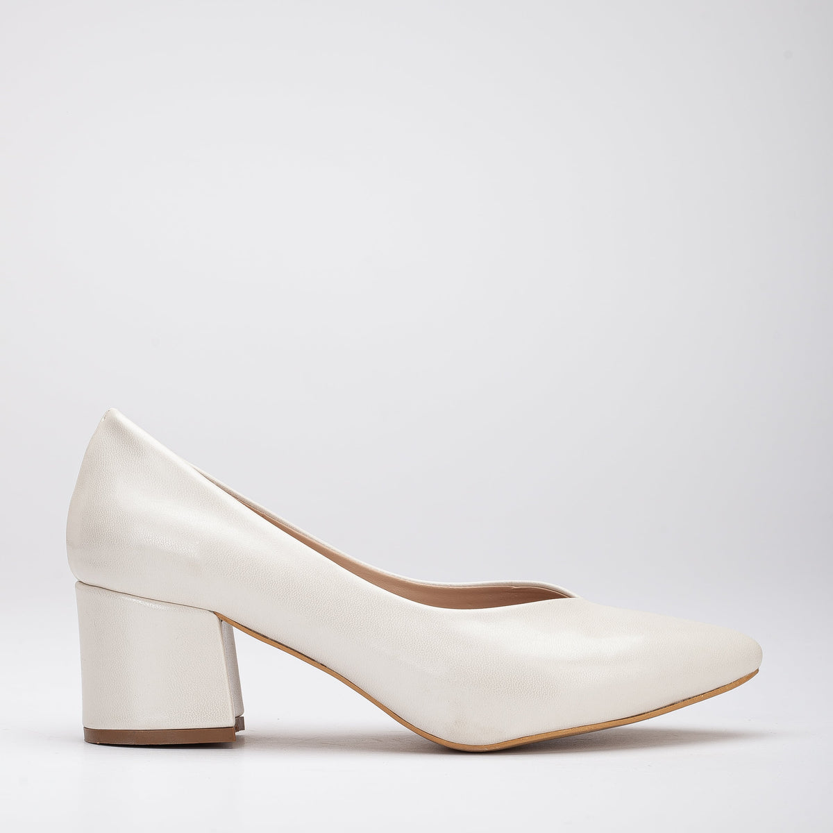 Mariam - Ivory Block Heel Stiletto – front three-quarter view showing leather, ivory, Vowalisse