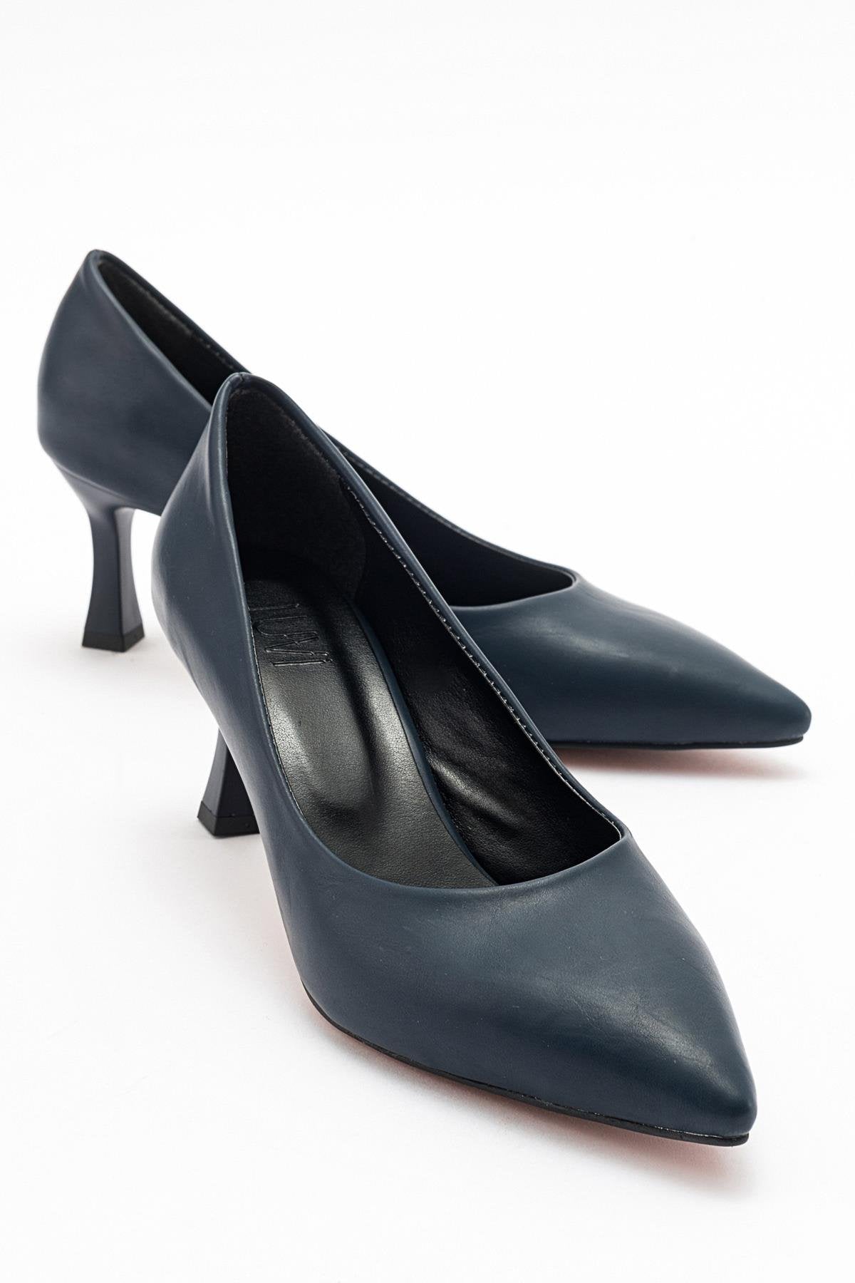 Pedra - Navy Heeled Shoe – front three-quarter view showing leather, Vowalisse