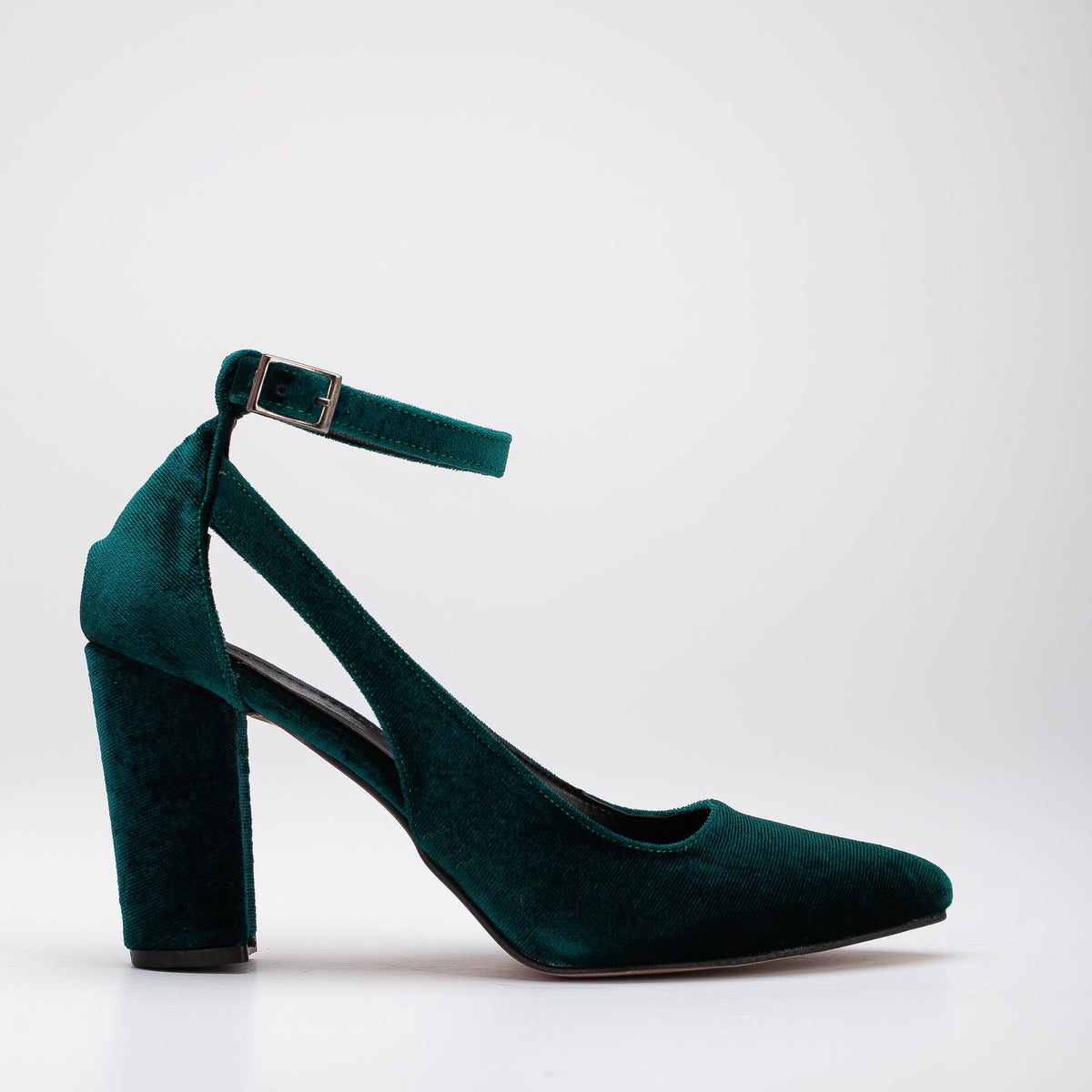 Colette - Emerald Green Velvet Heels – front three-quarter view showing velvet, green, Vowalisse