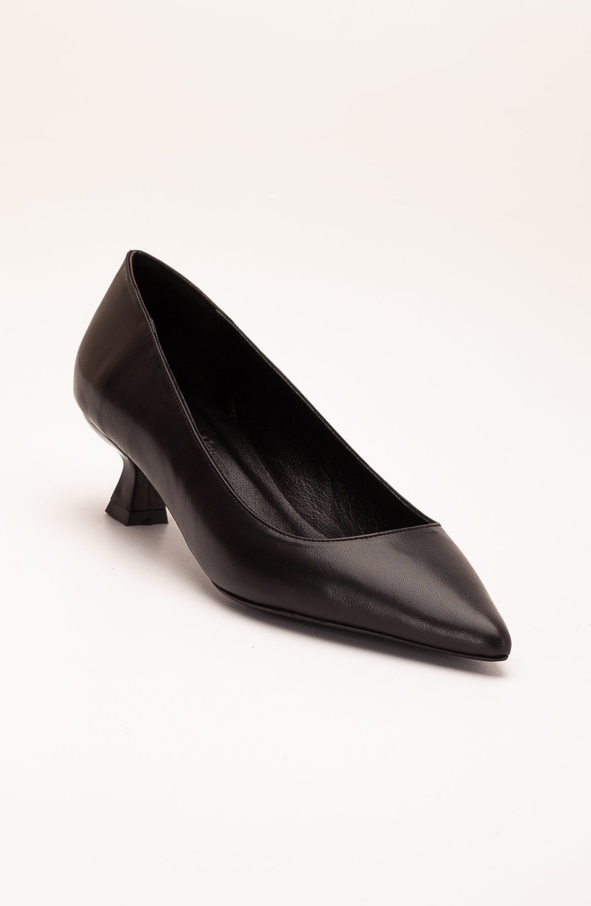 Helly - Black Leather Stiletto Pumps – front three-quarter view showing leather, black, red, Vowalisse