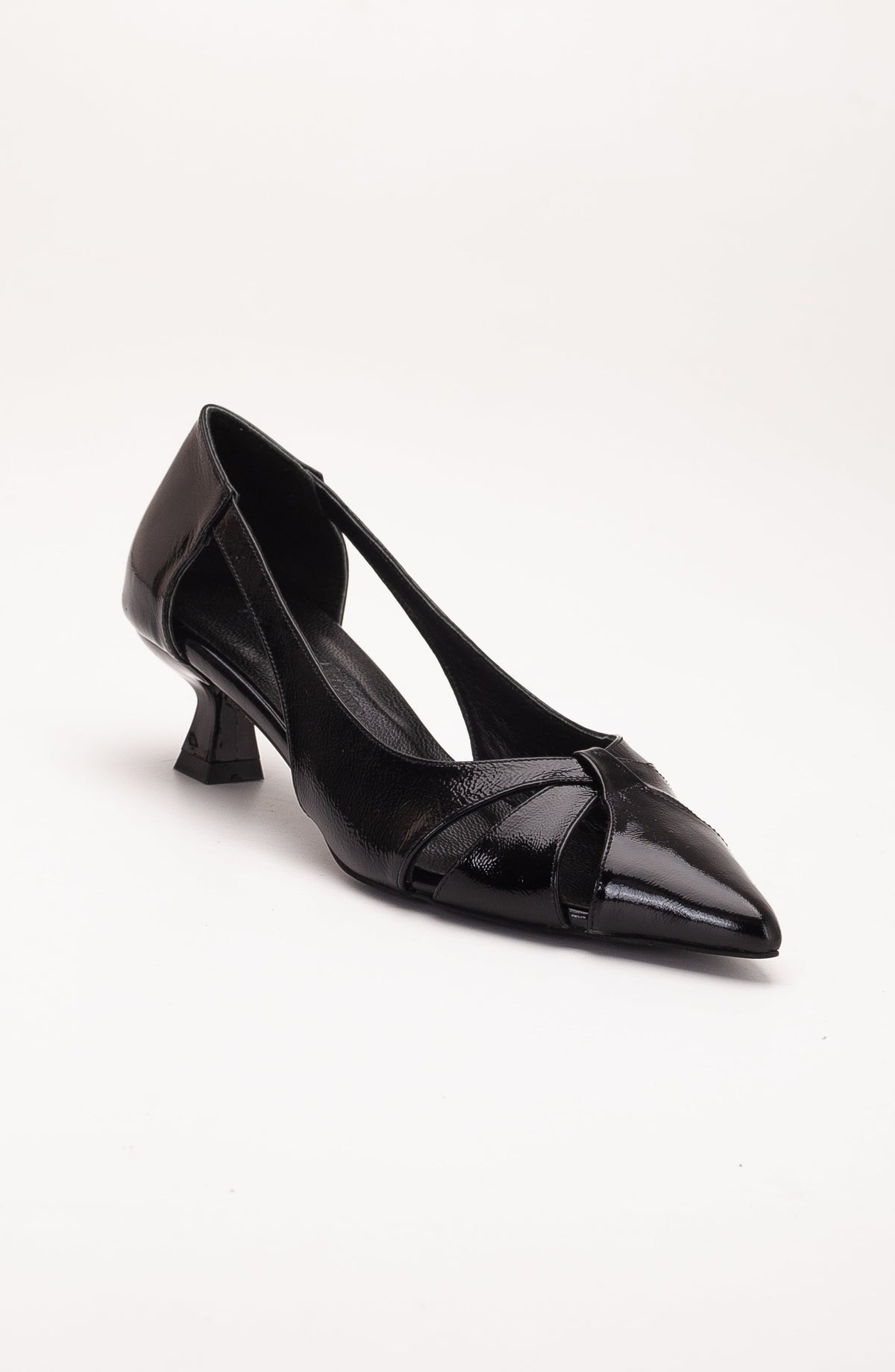 Sidal - Black Patent Leather Pumps – front three-quarter view showing leather, black, Vowalisse