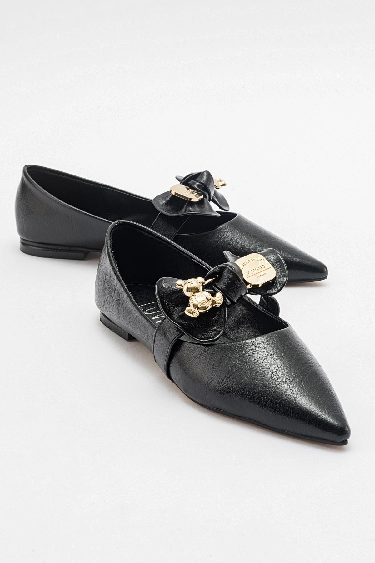 Helsi - Black Ballet Flat – front three-quarter view showing leather, black, Vowalisse