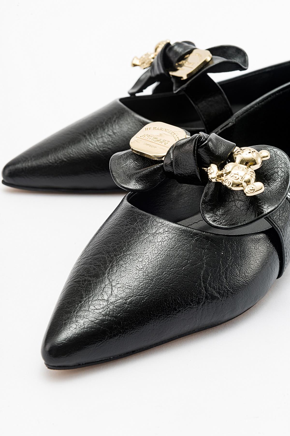 Helsi - Black Ballet Flat – detail view showing leather, black, Vowalisse