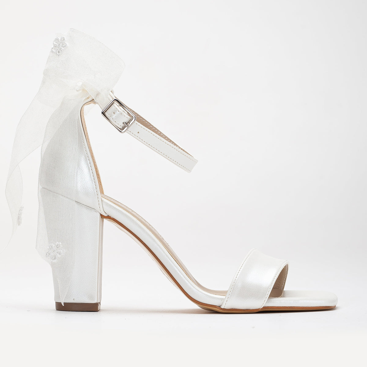 Rafaelle - Ivory Wedding Sandals with Ribbon – back view showing bow, lace, leather, Vowalisse