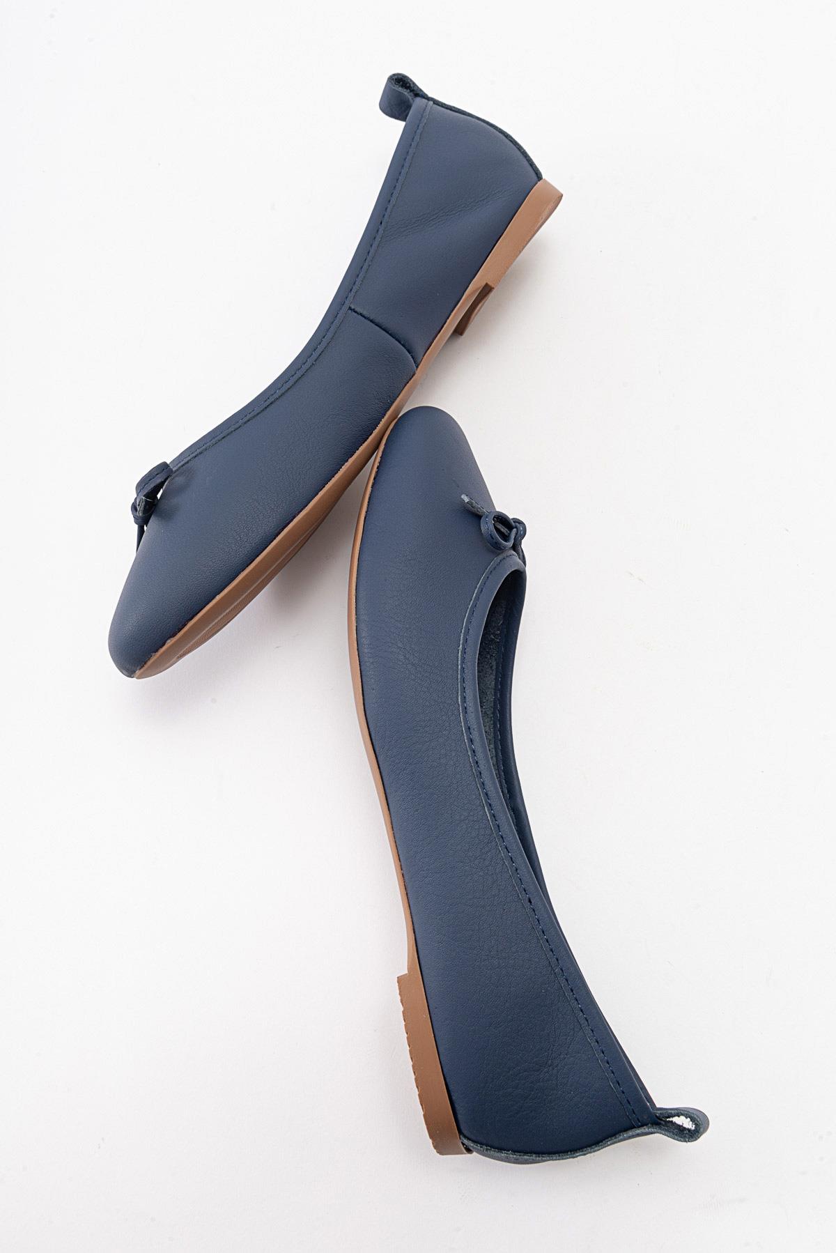 Florence - Navy Blue Leather Ballerina Flats – heel view showing bow, leather, suede, Vowalisse