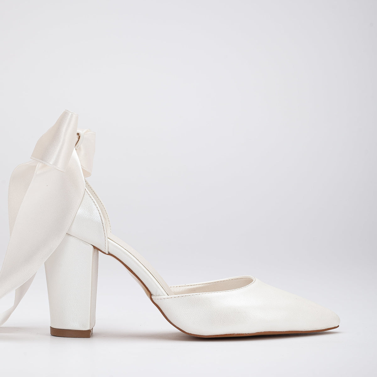Gisele - Ivory Wedding Heels with Ribbon – front three-quarter view showing leather, ivory, Vowalisse
