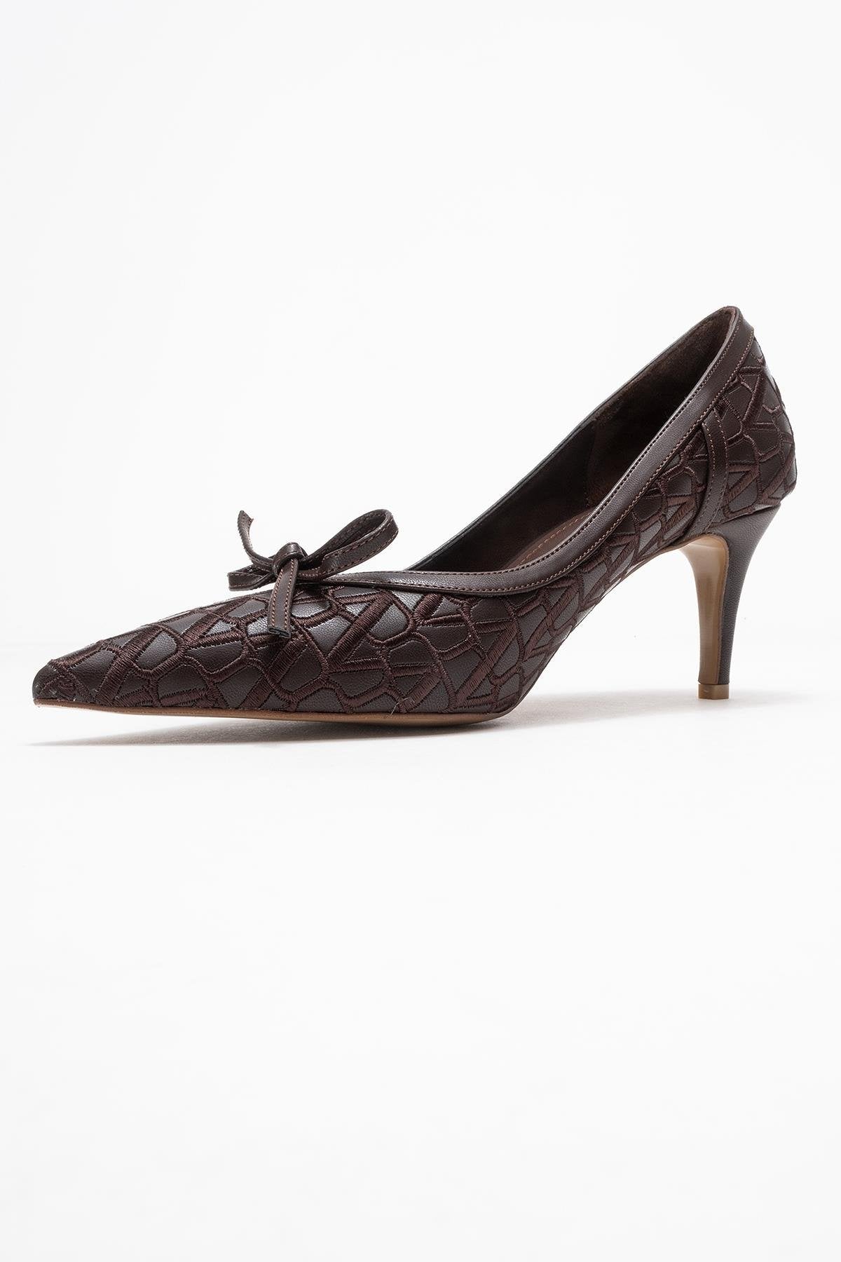 Camden - Brown Patterned Bow Pump – heel view showing bow, leather, Vowalisse