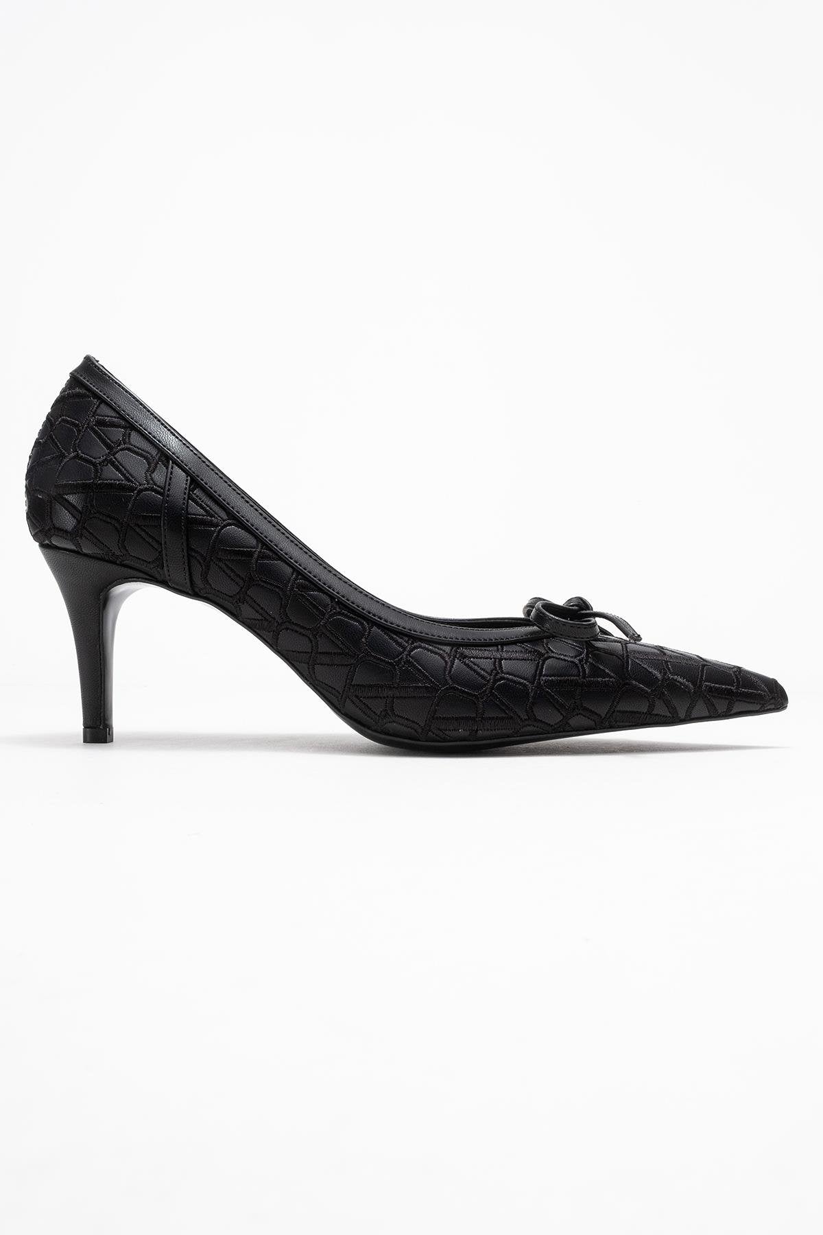 Camden - Black Patterned Bow Pump – top view showing bow, leather, black, Vowalisse