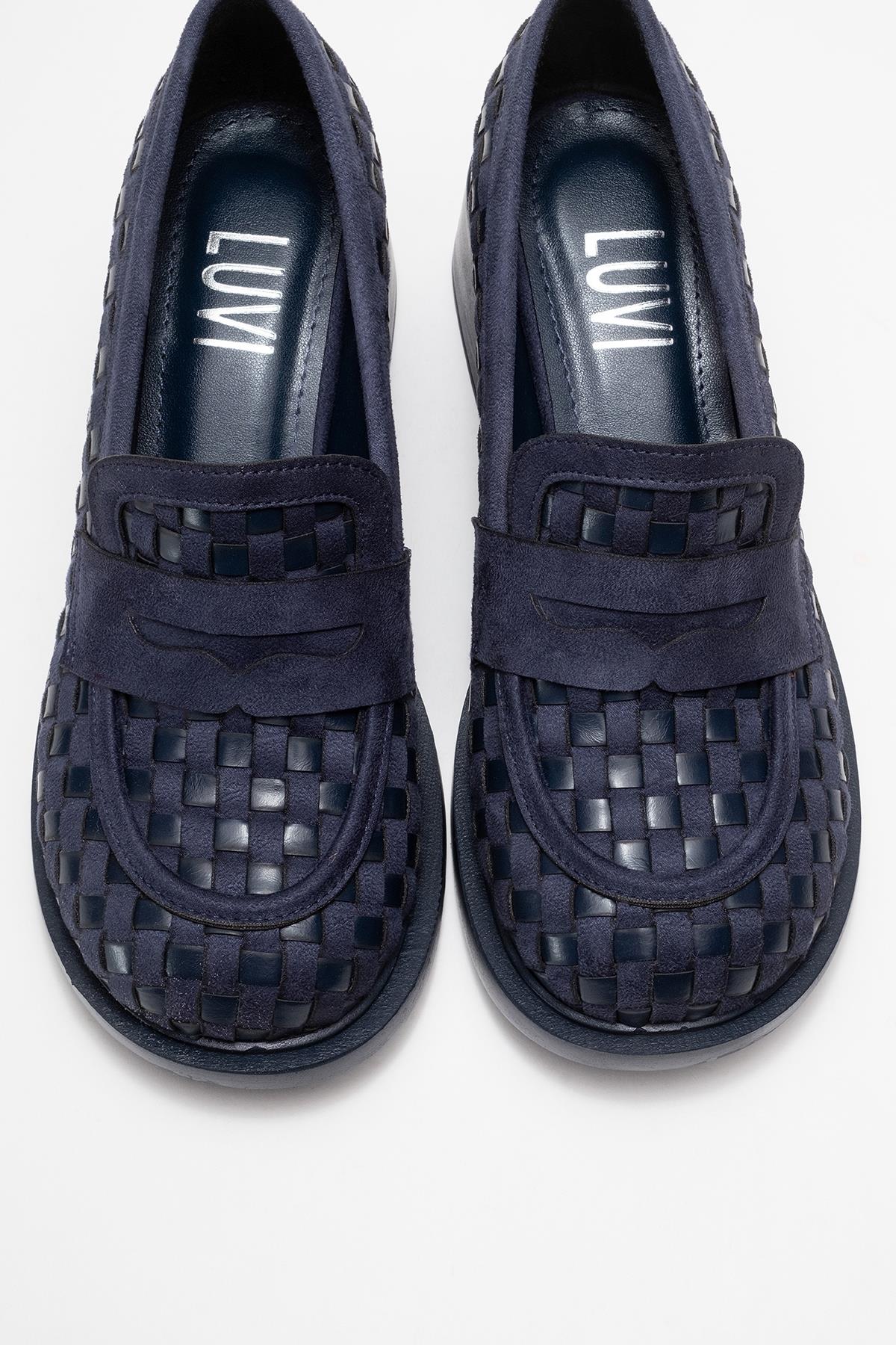 Marlon - Navy Woven Block Heel Shoe – side view showing leather, Vowalisse