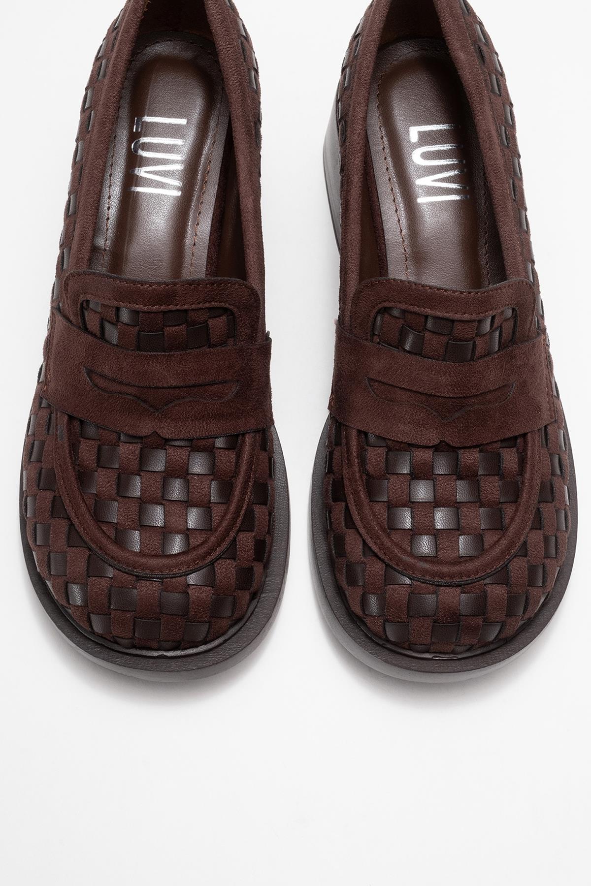 Marlon - Brown Woven Block Heel Shoe – side view showing leather, Vowalisse
